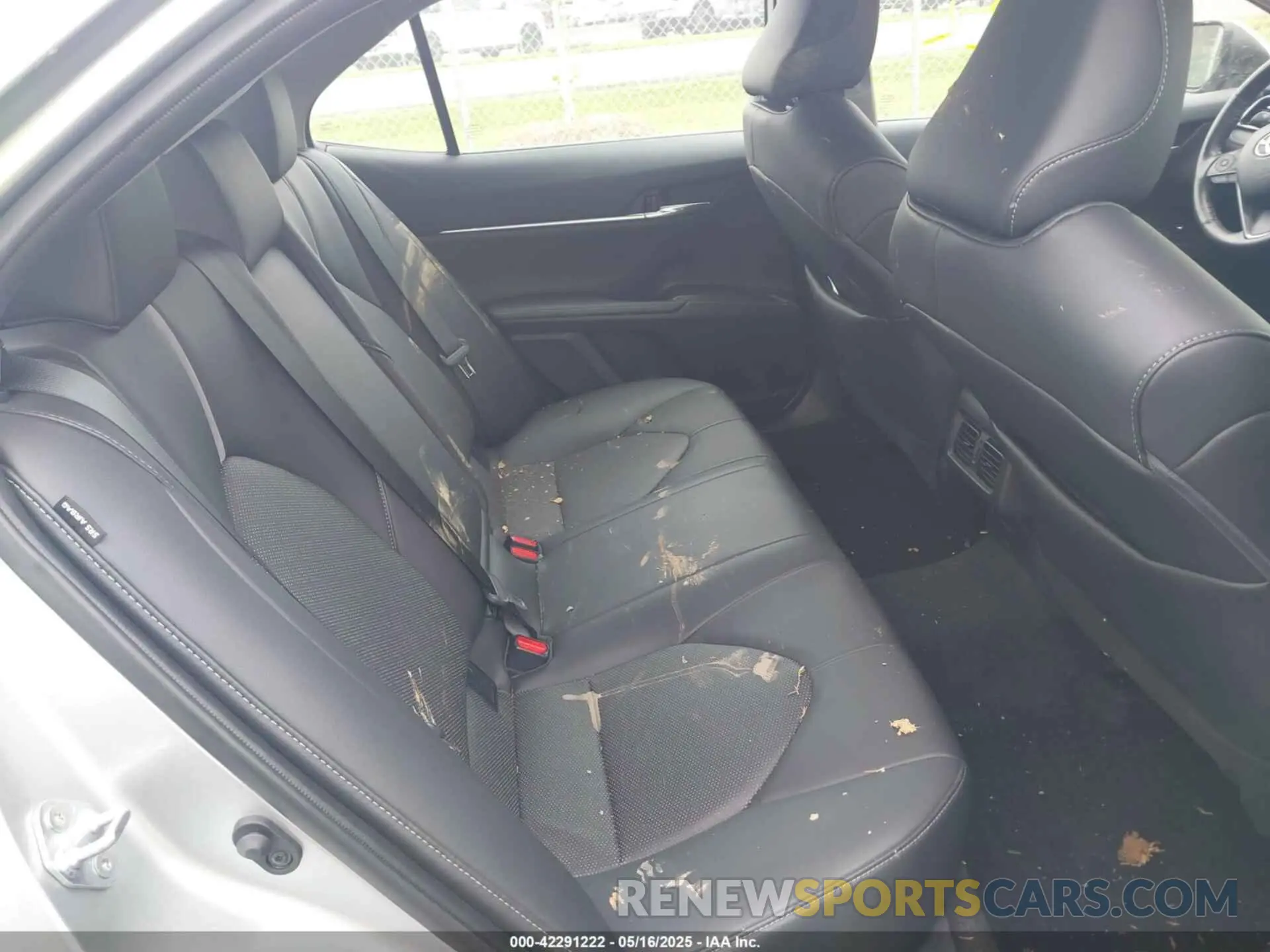 8 Photograph of a damaged car 4T1K61AK3PU759026 TOYOTA CAMRY 2023