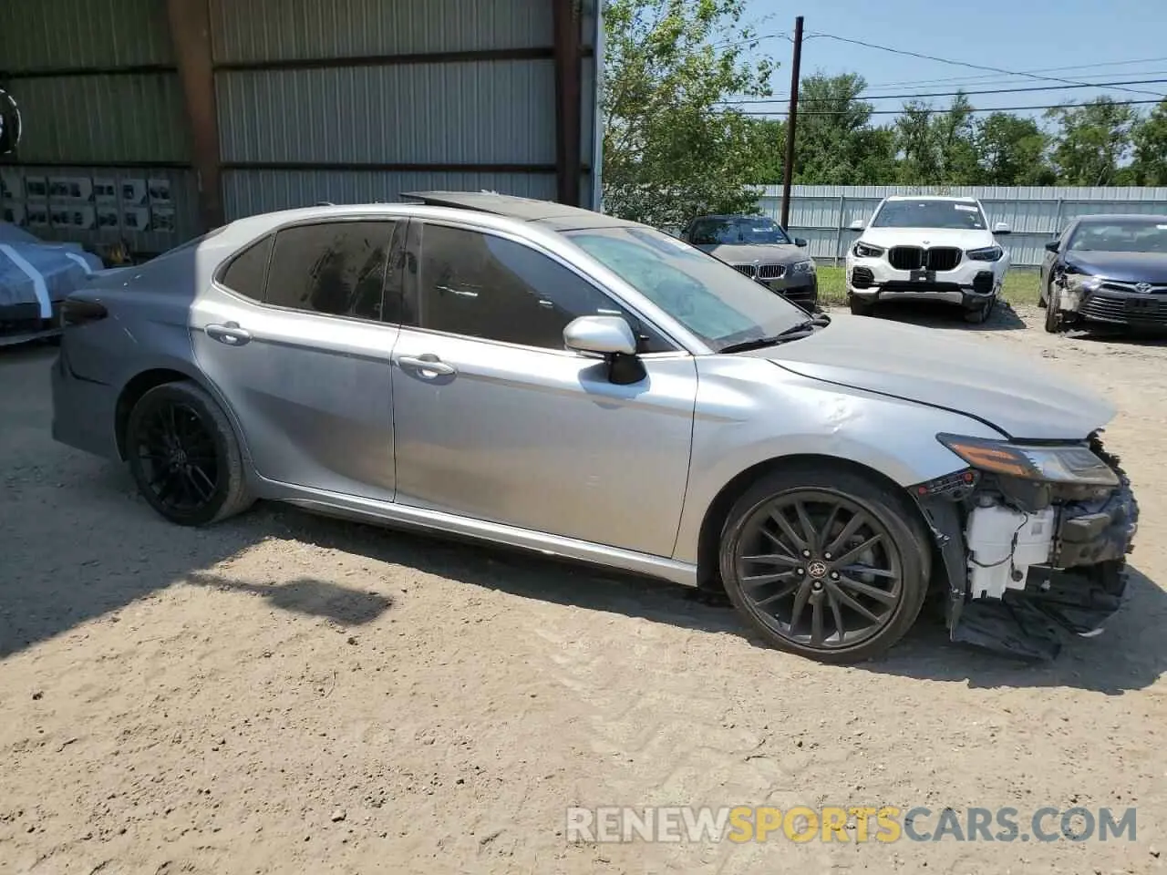 4 Photograph of a damaged car 4T1K61AK3PU817037 TOYOTA CAMRY 2023