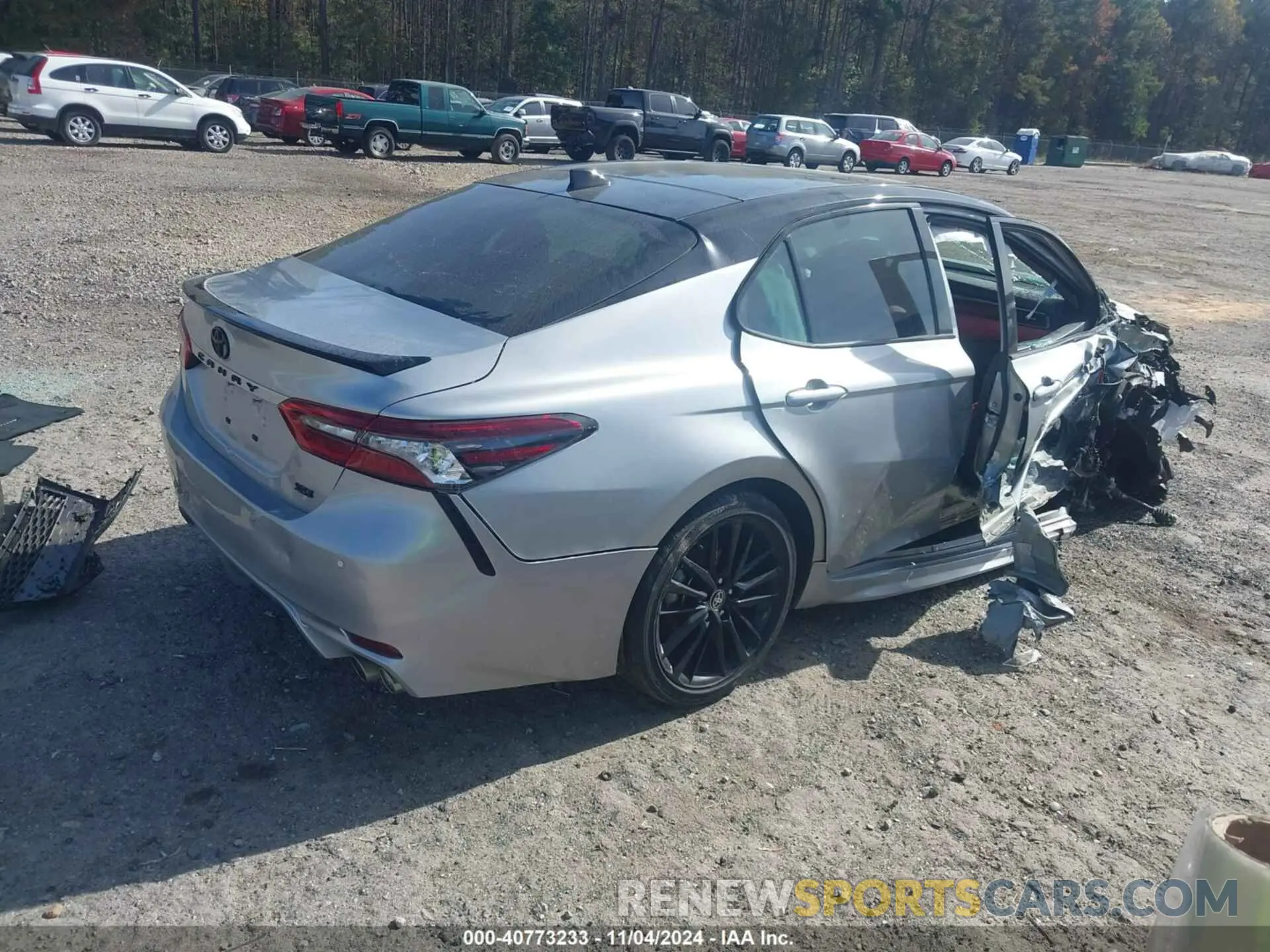 4 Photograph of a damaged car 4T1K61AK4PU087185 TOYOTA CAMRY 2023