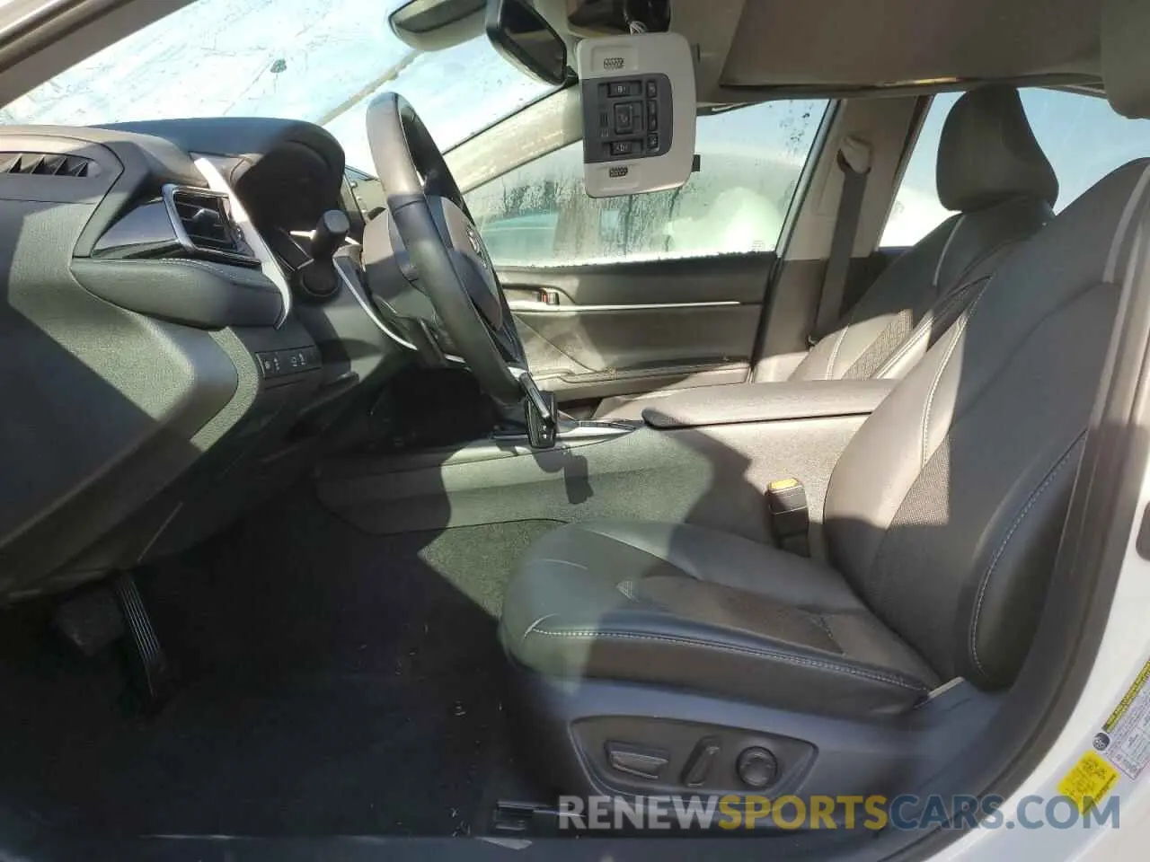 7 Photograph of a damaged car 4T1K61AK4PU139768 TOYOTA CAMRY 2023