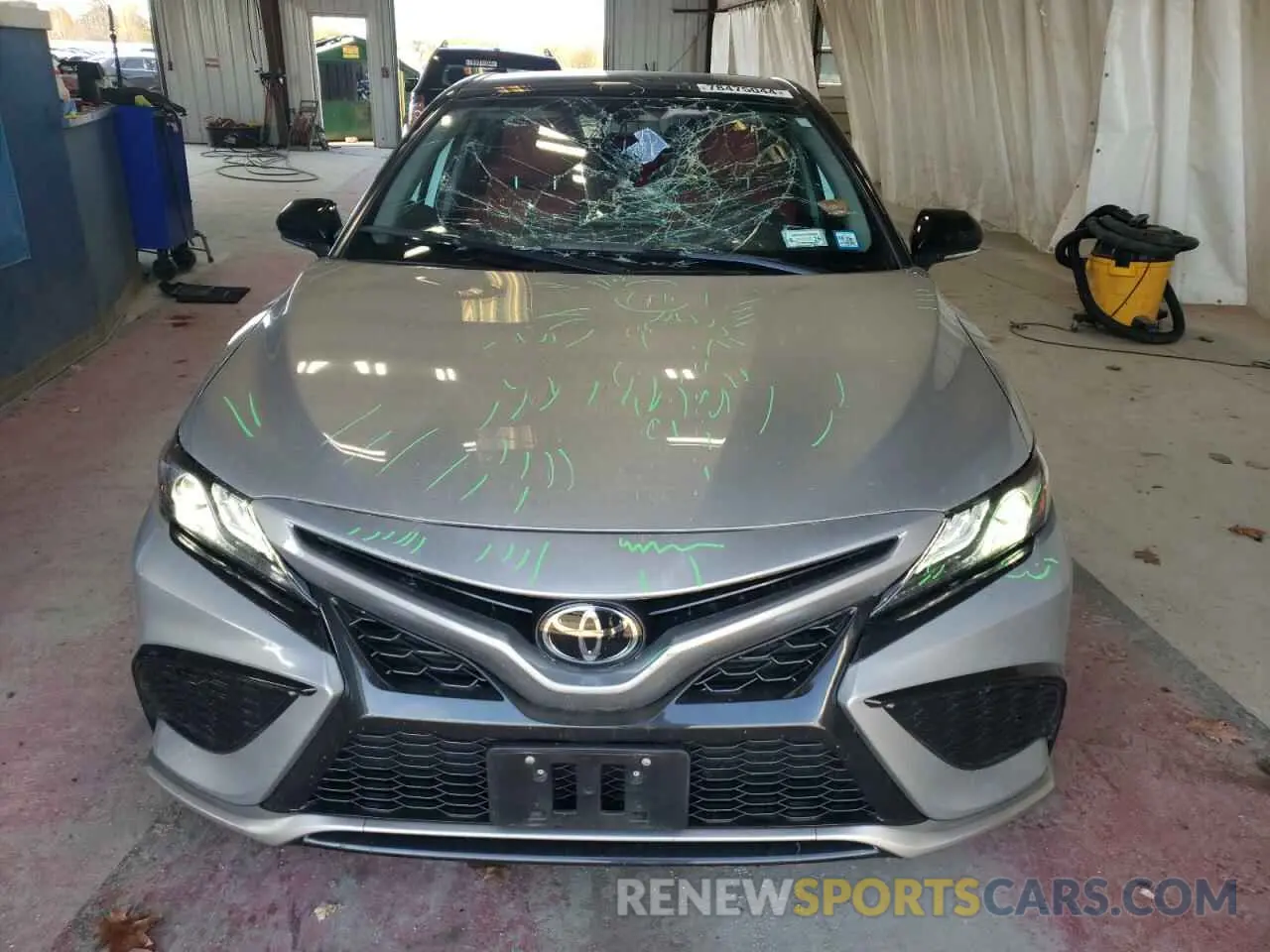 5 Photograph of a damaged car 4T1K61AK5PU150942 TOYOTA CAMRY 2023