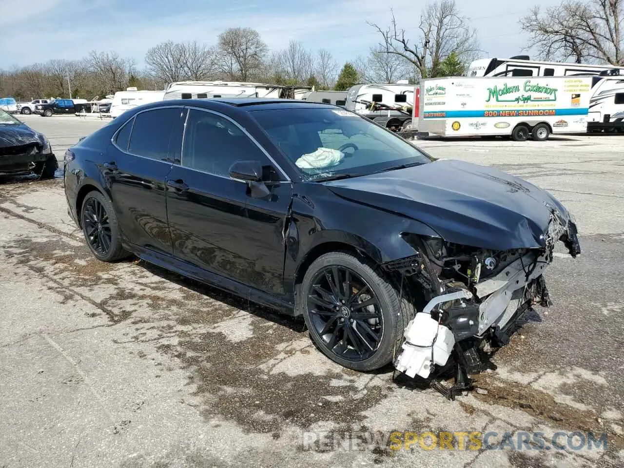 4 Photograph of a damaged car 4T1K61AK5PU765247 TOYOTA CAMRY 2023