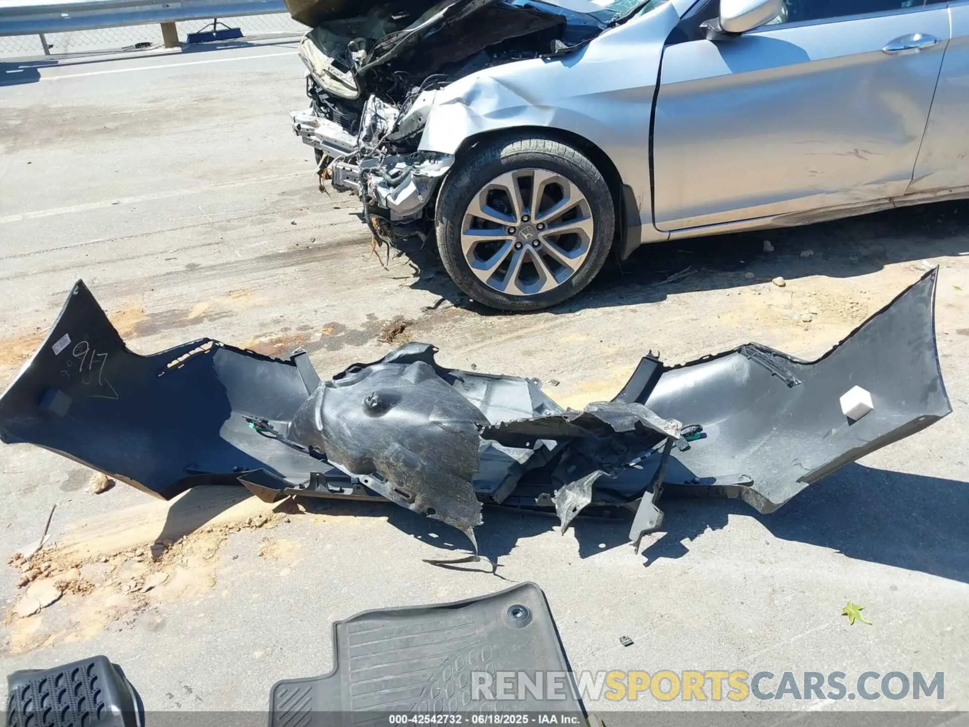 12 Photograph of a damaged car 4T1K61AK5PU796532 TOYOTA CAMRY 2023