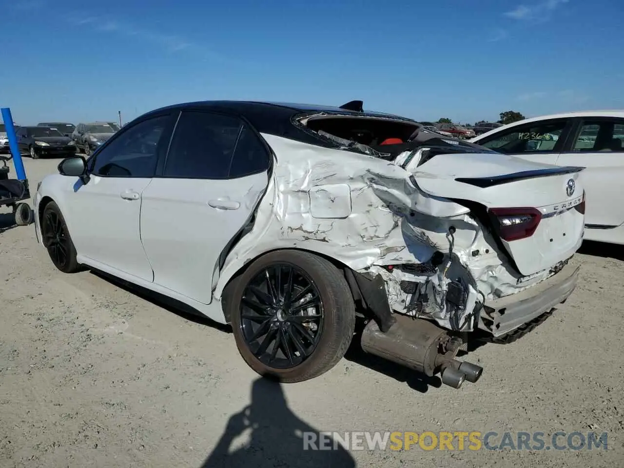 2 Photograph of a damaged car 4T1K61AK6PU078701 TOYOTA CAMRY 2023