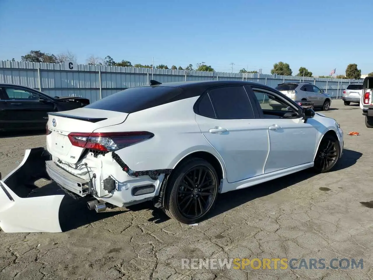 3 Photograph of a damaged car 4T1K61AK6PU121966 TOYOTA CAMRY 2023
