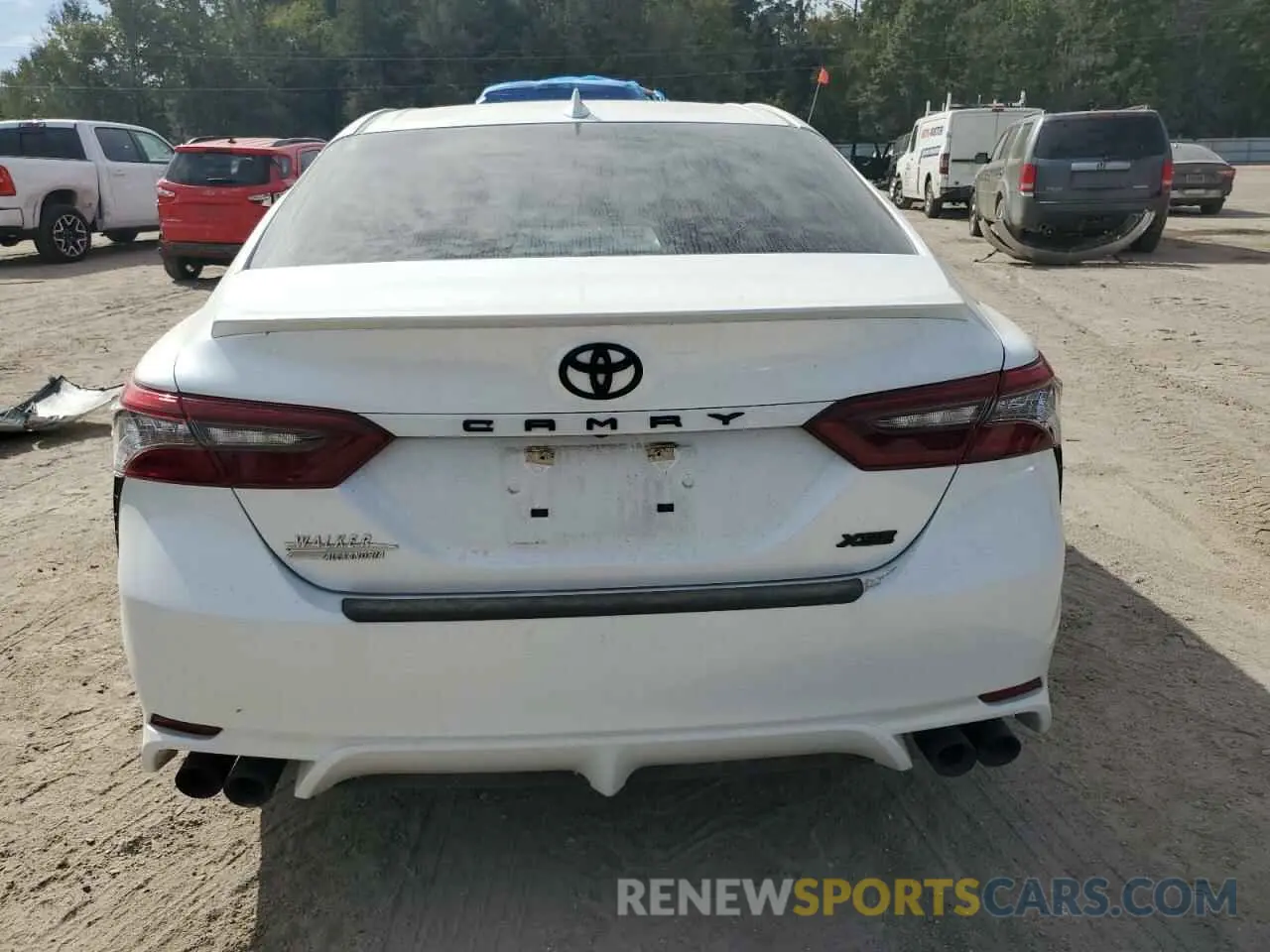 6 Photograph of a damaged car 4T1K61AK6PU737067 TOYOTA CAMRY 2023