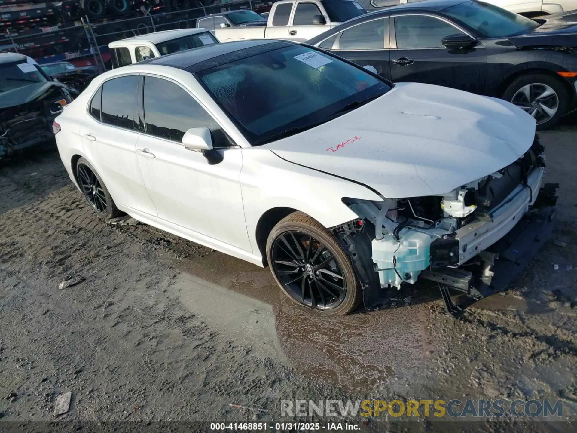 1 Photograph of a damaged car 4T1K61AK6PU759859 TOYOTA CAMRY 2023