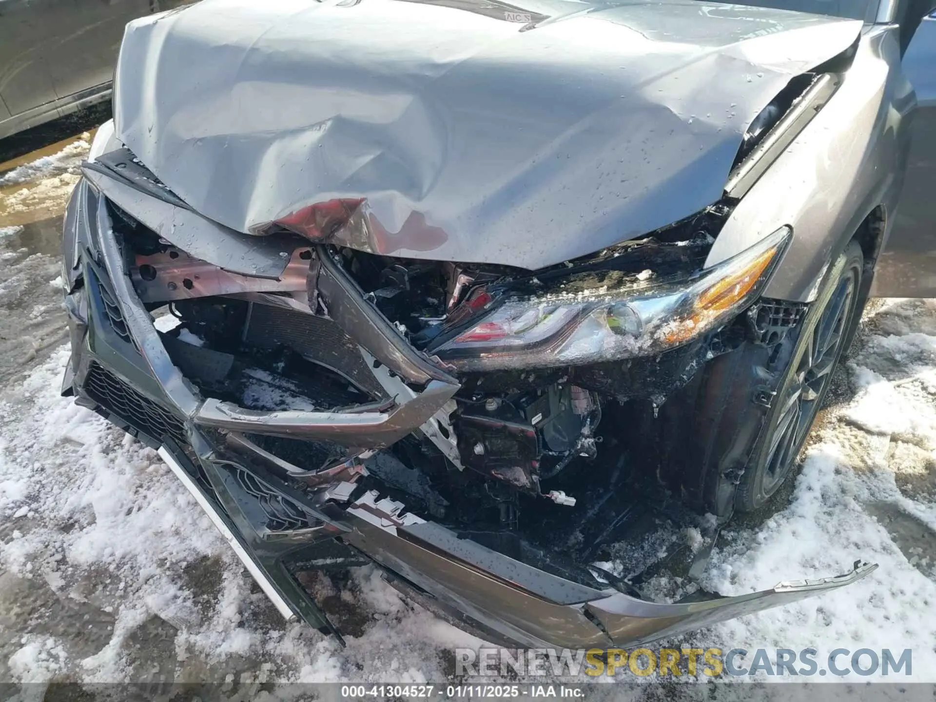 17 Photograph of a damaged car 4T1K61AK6PU839789 TOYOTA CAMRY 2023