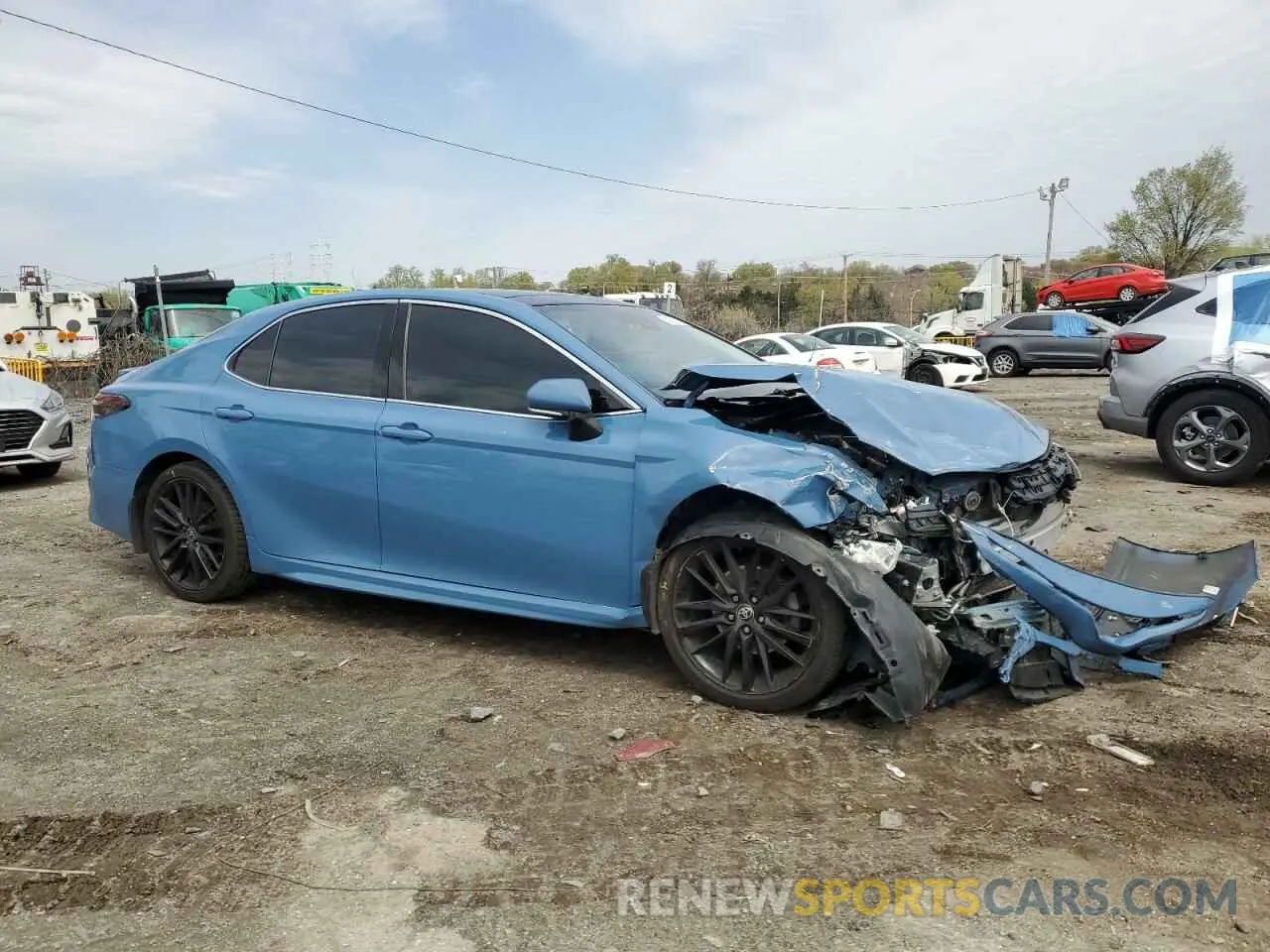 4 Photograph of a damaged car 4T1K61AK7PU085415 TOYOTA CAMRY 2023