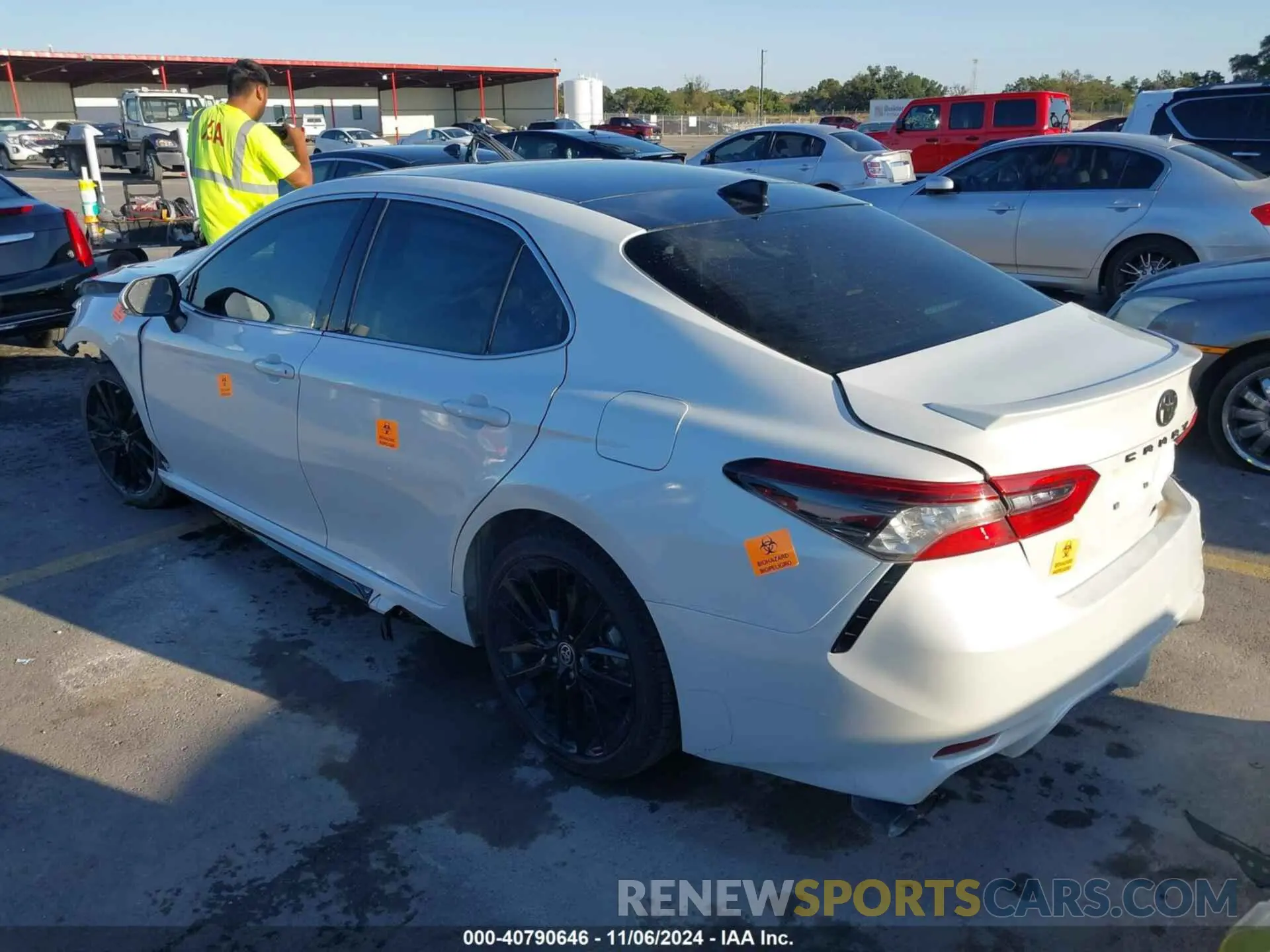 3 Photograph of a damaged car 4T1K61AK7PU092042 TOYOTA CAMRY 2023
