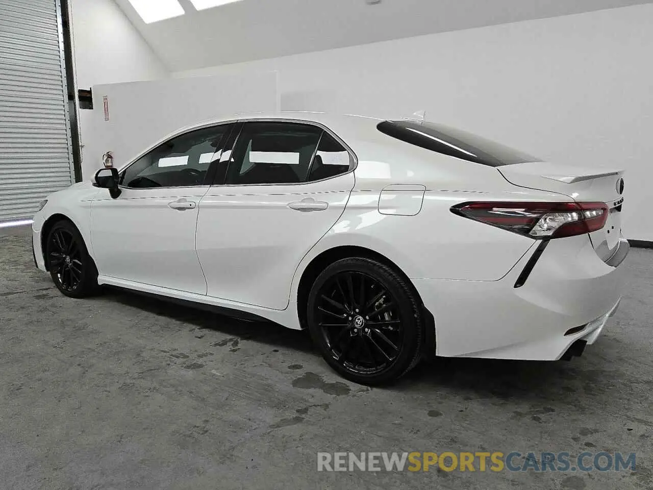 2 Photograph of a damaged car 4T1K61AK7PU103539 TOYOTA CAMRY 2023