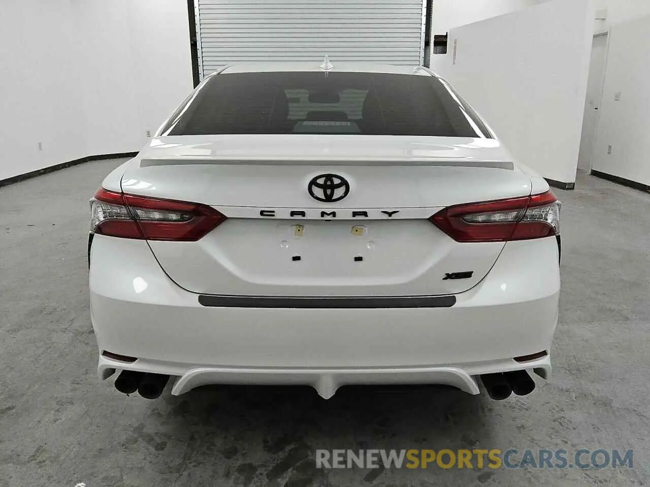 6 Photograph of a damaged car 4T1K61AK7PU103539 TOYOTA CAMRY 2023