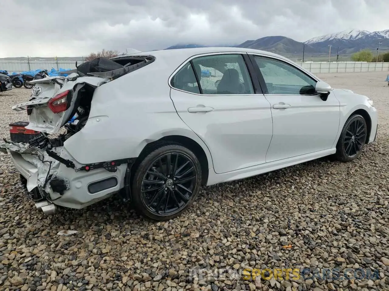 3 Photograph of a damaged car 4T1K61AK7PU129655 TOYOTA CAMRY 2023