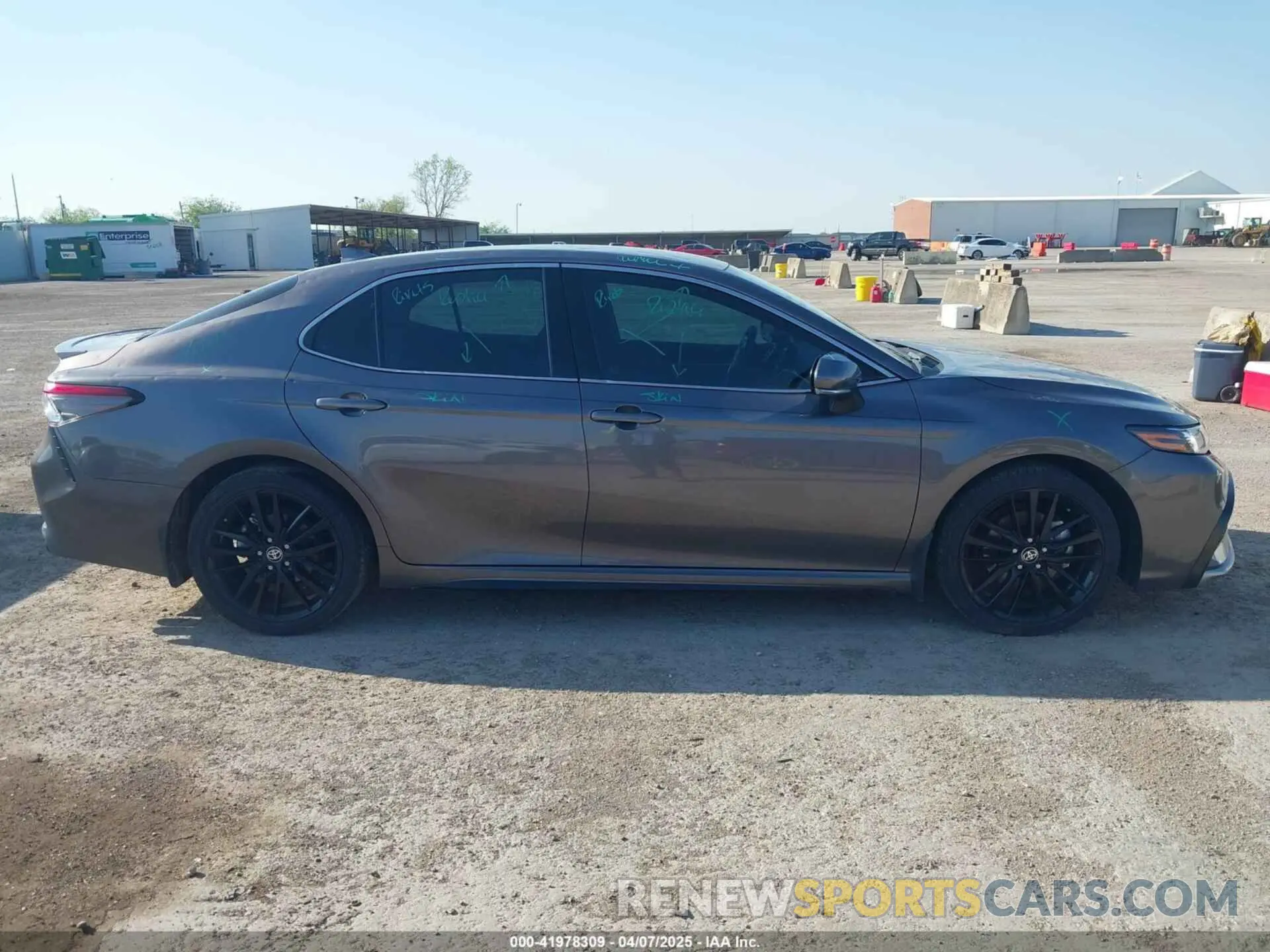13 Photograph of a damaged car 4T1K61AK7PU157603 TOYOTA CAMRY 2023
