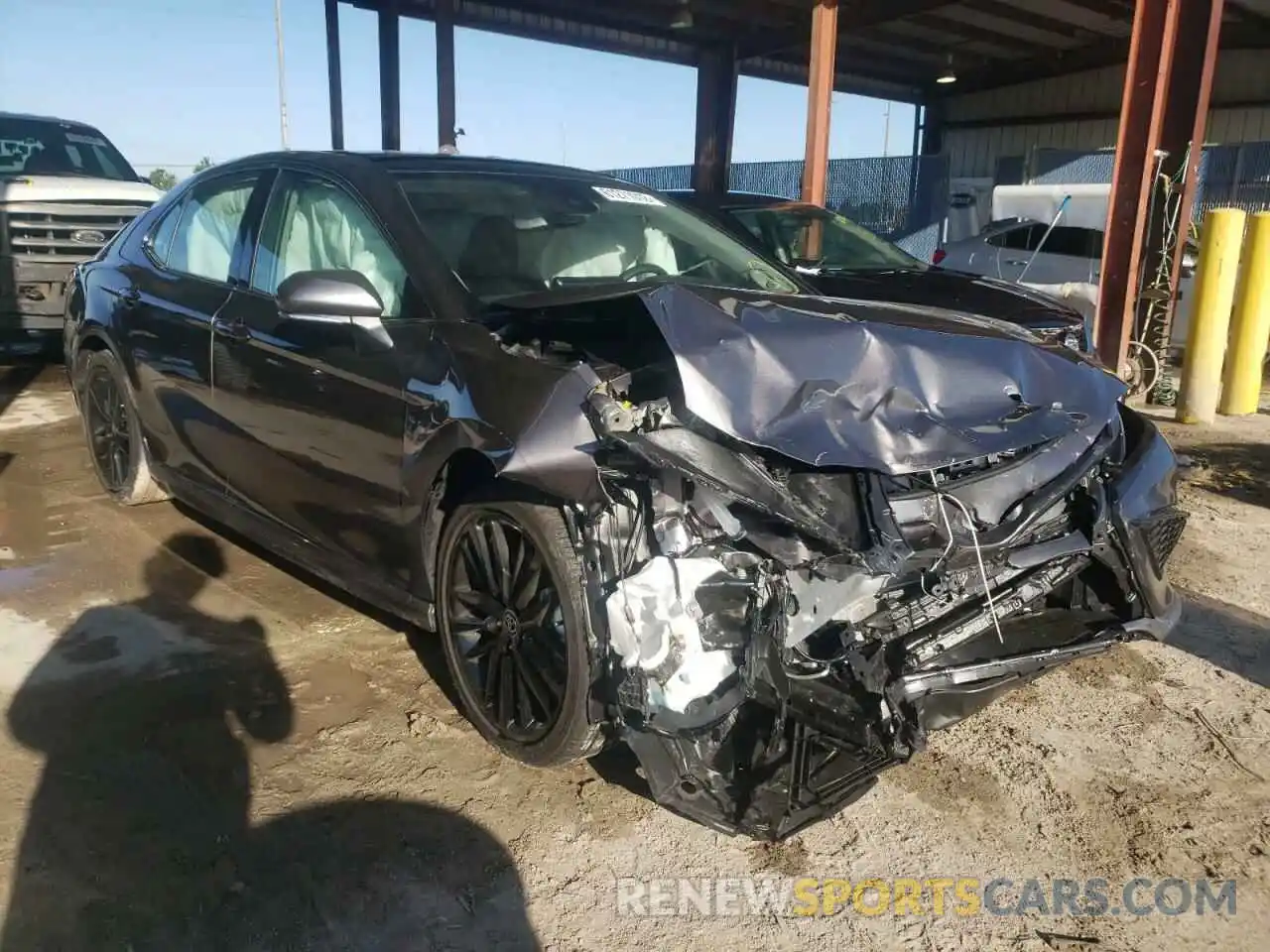 1 Photograph of a damaged car 4T1K61AK7PU722805 TOYOTA CAMRY 2023