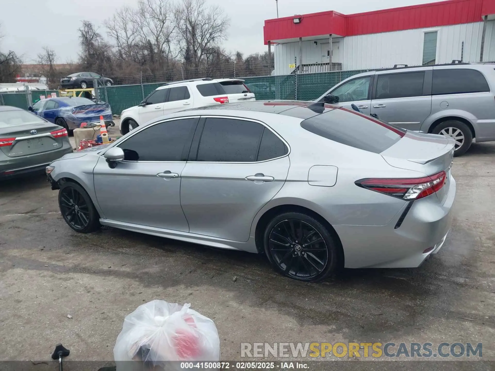 14 Photograph of a damaged car 4T1K61AK7PU733433 TOYOTA CAMRY 2023