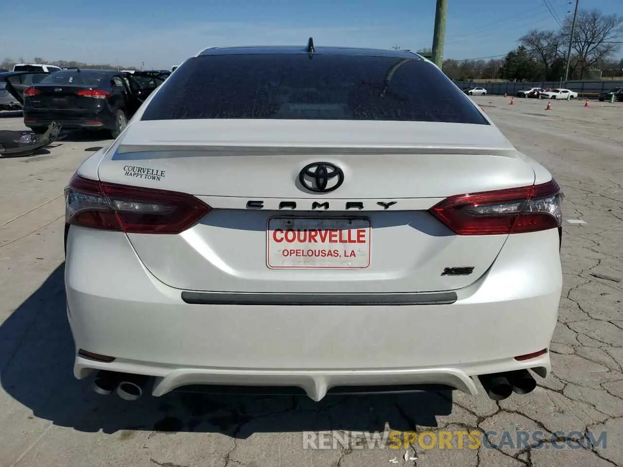 6 Photograph of a damaged car 4T1K61AK7PU752046 TOYOTA CAMRY 2023