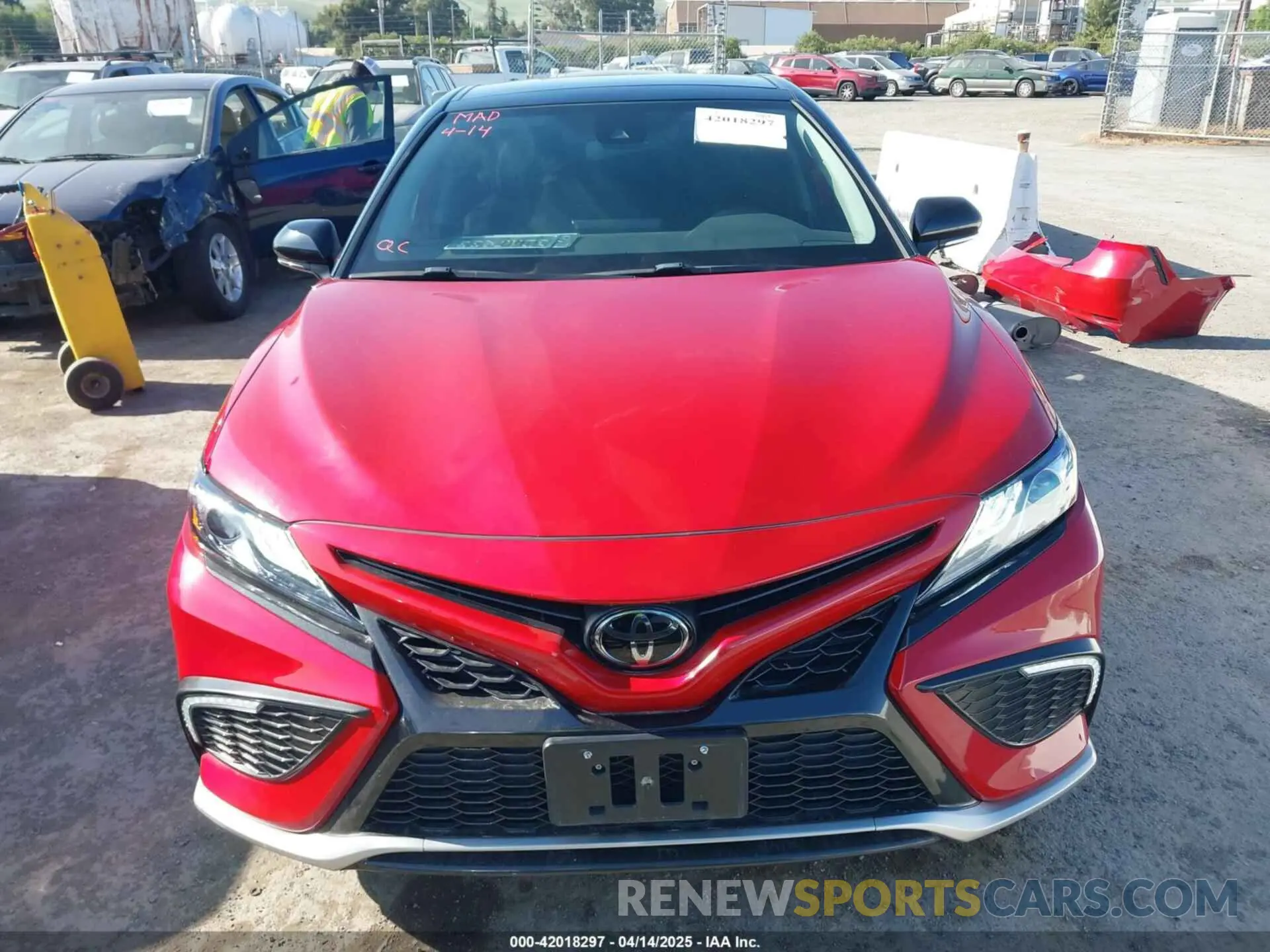 13 Photograph of a damaged car 4T1K61AK8PU106692 TOYOTA CAMRY 2023