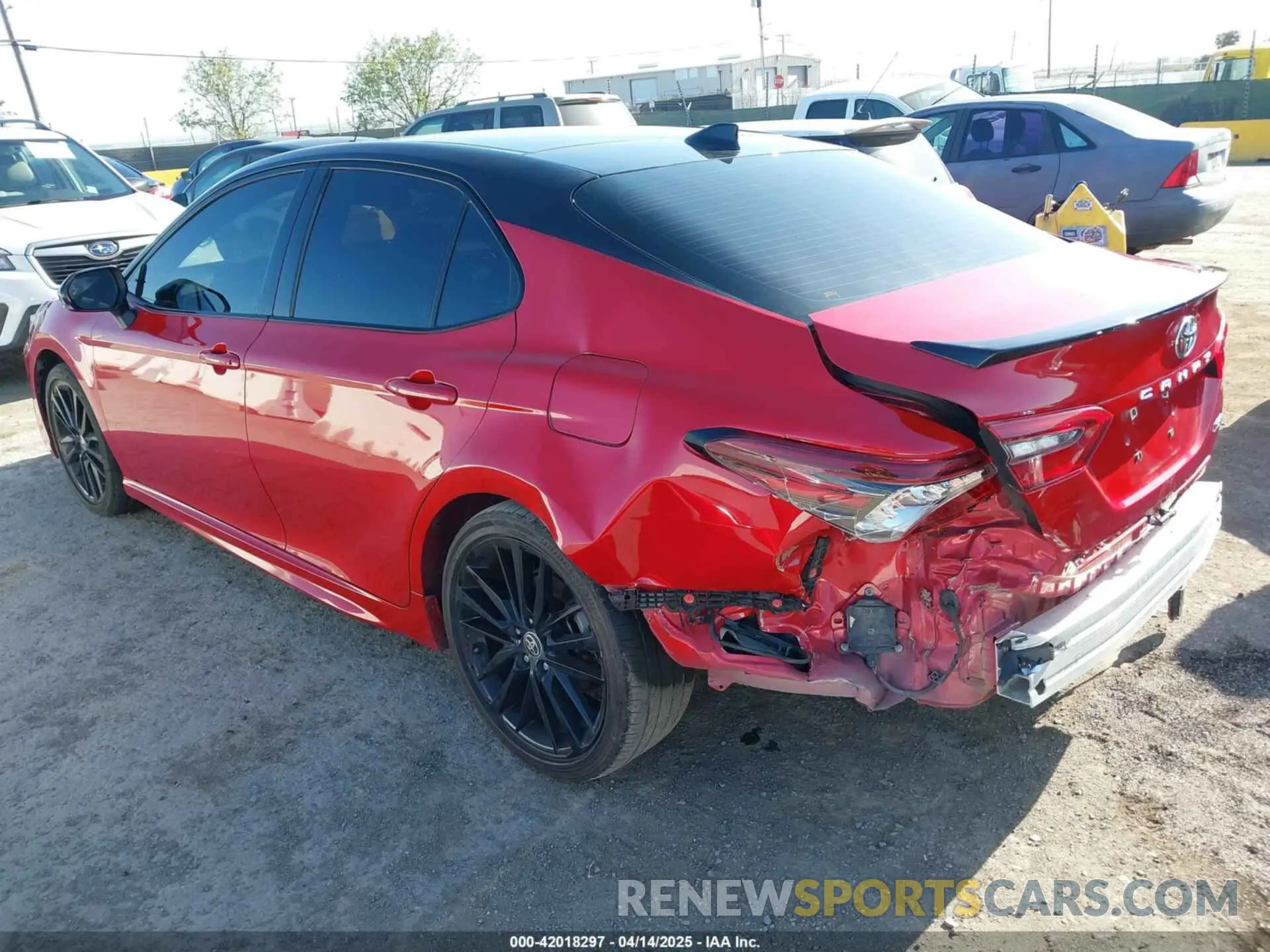 3 Photograph of a damaged car 4T1K61AK8PU106692 TOYOTA CAMRY 2023