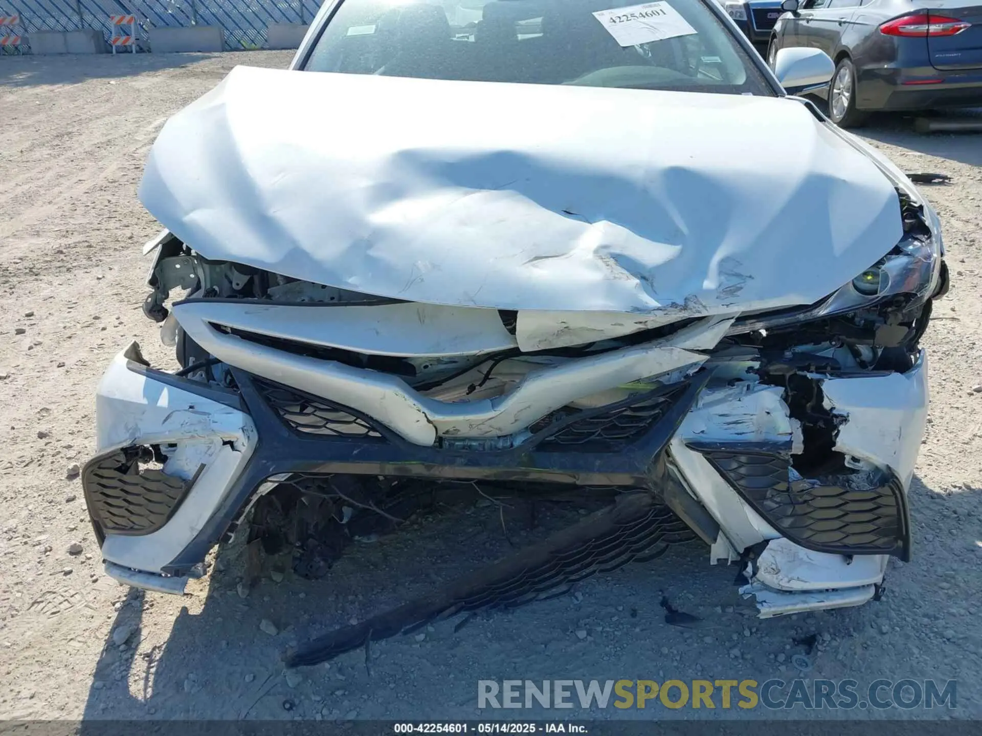 6 Photograph of a damaged car 4T1K61AK8PU790224 TOYOTA CAMRY 2023