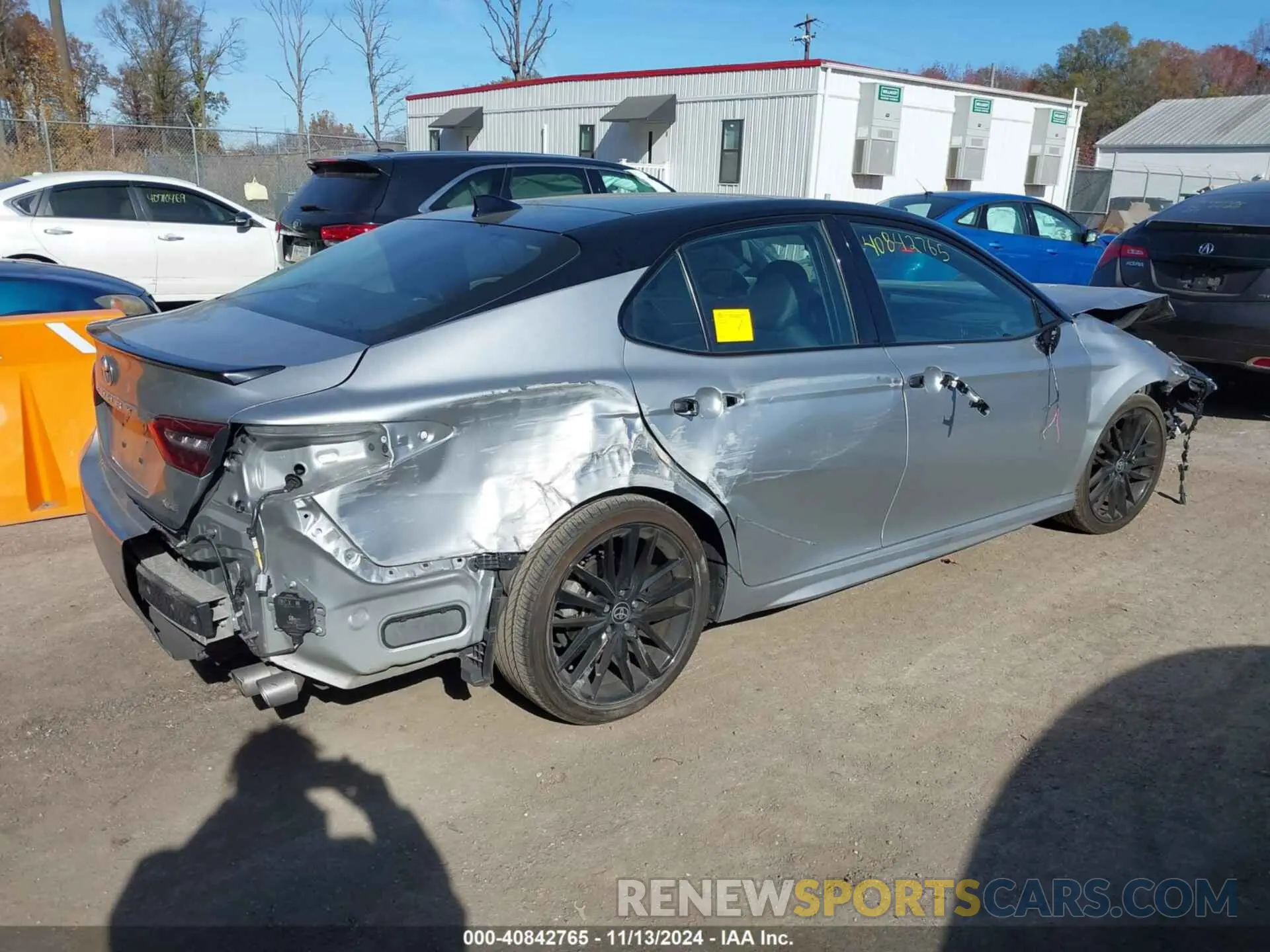 4 Photograph of a damaged car 4T1K61AK9PU095766 TOYOTA CAMRY 2023
