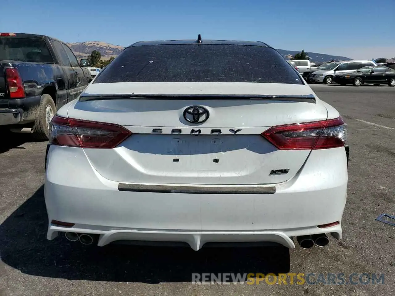 6 Photograph of a damaged car 4T1K61AK9PU164083 TOYOTA CAMRY 2023