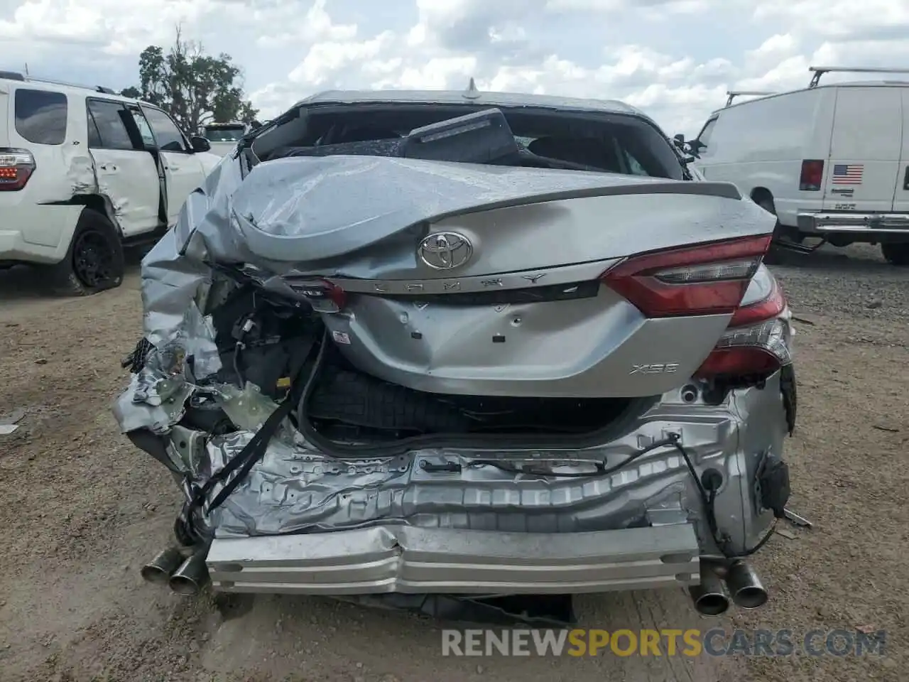 6 Photograph of a damaged car 4T1K61AK9PU835316 TOYOTA CAMRY 2023