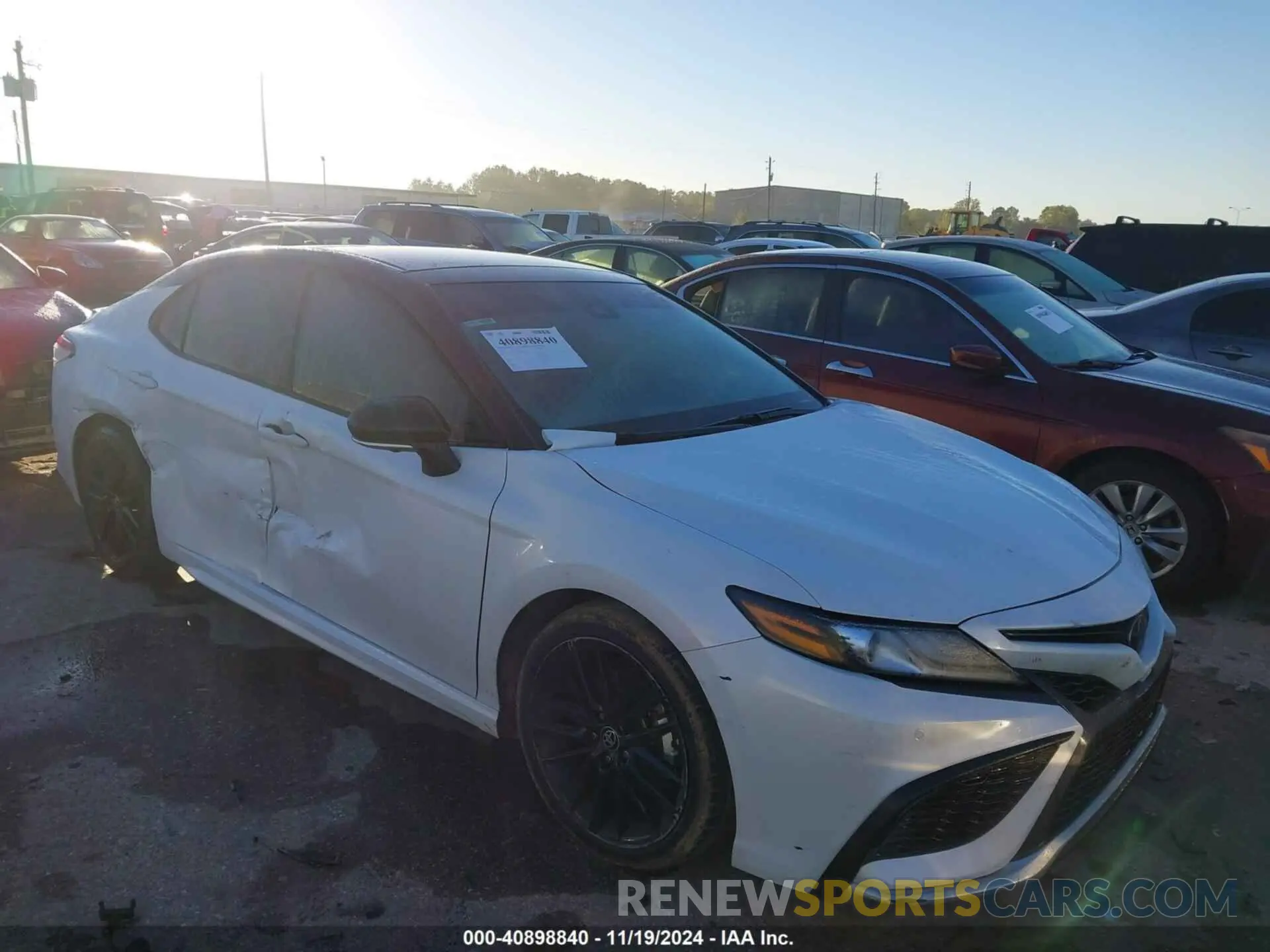 1 Photograph of a damaged car 4T1K61AKXPU148510 TOYOTA CAMRY 2023