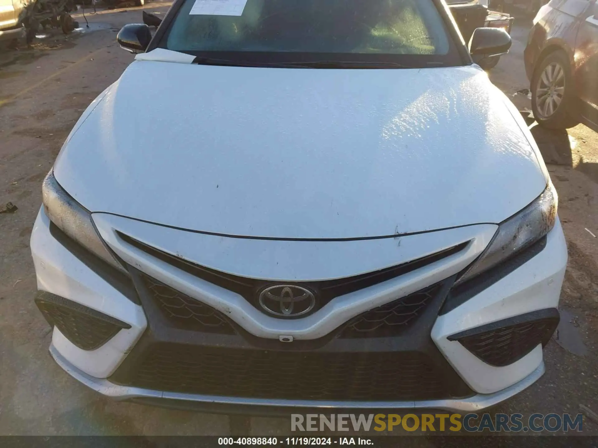 12 Photograph of a damaged car 4T1K61AKXPU148510 TOYOTA CAMRY 2023