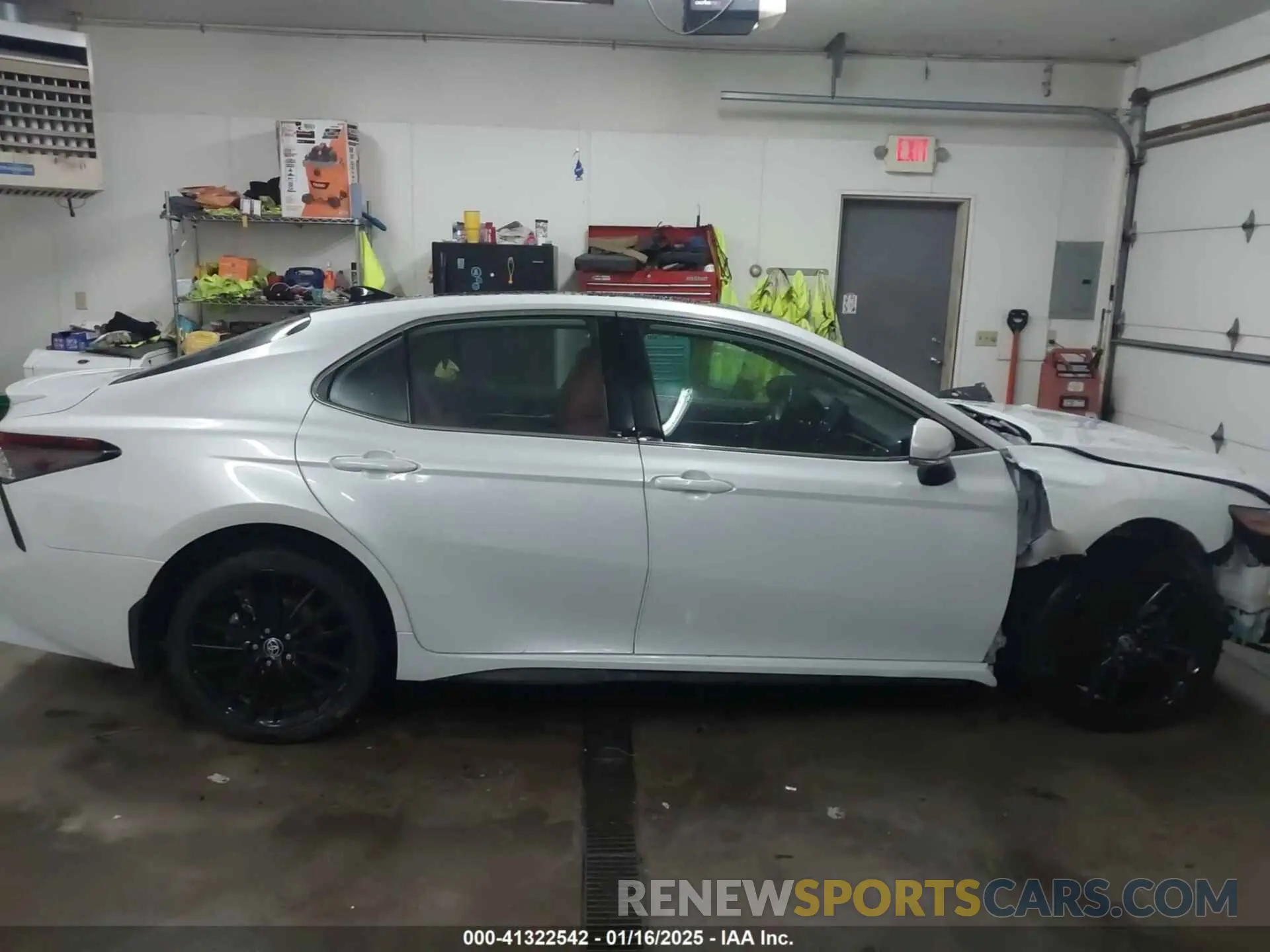 14 Photograph of a damaged car 4T1K61AKXPU793593 TOYOTA CAMRY 2023
