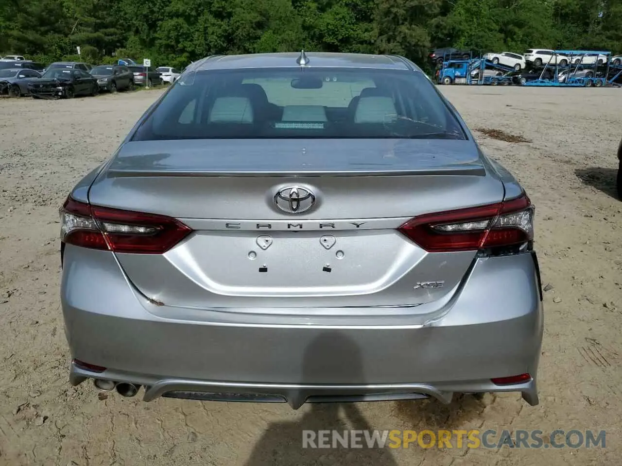 6 Photograph of a damaged car 4T1K61AKXPU798244 TOYOTA CAMRY 2023