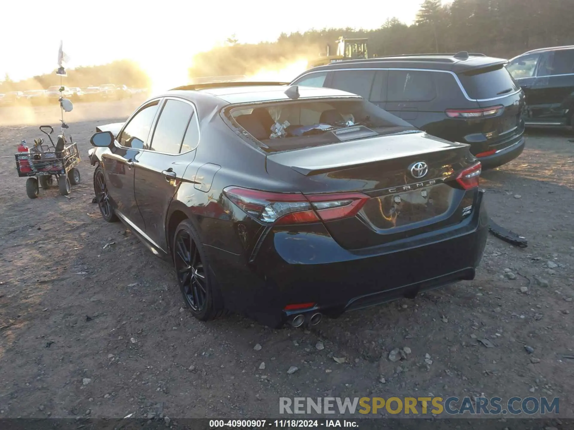 3 Photograph of a damaged car 4T1K61BK2PU083537 TOYOTA CAMRY 2023