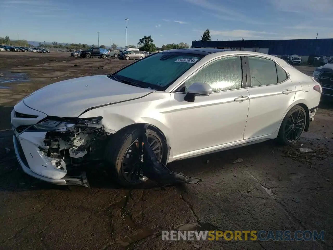 1 Photograph of a damaged car 4T1K61BK2PU105892 TOYOTA CAMRY 2023
