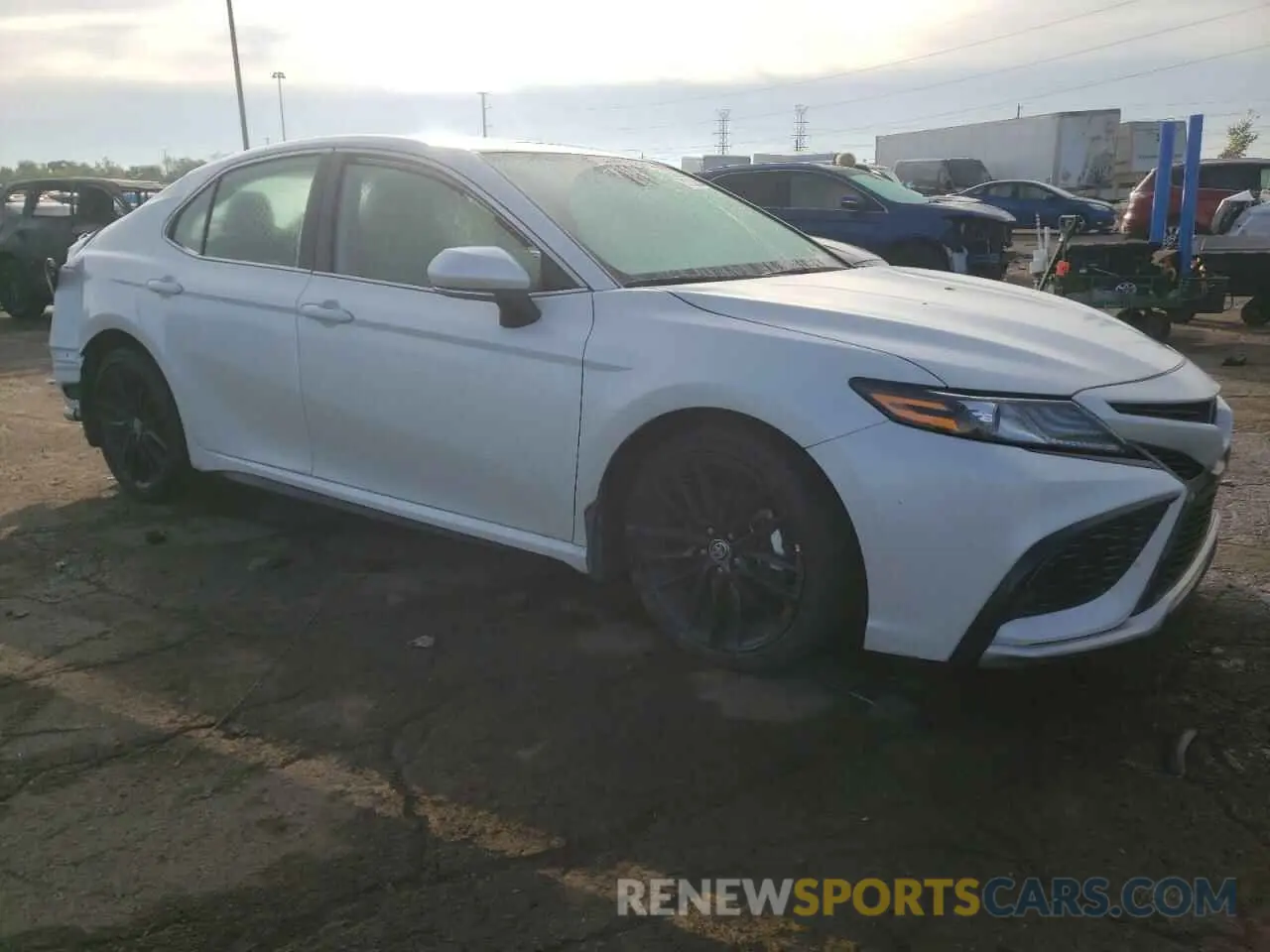 4 Photograph of a damaged car 4T1K61BK2PU105892 TOYOTA CAMRY 2023