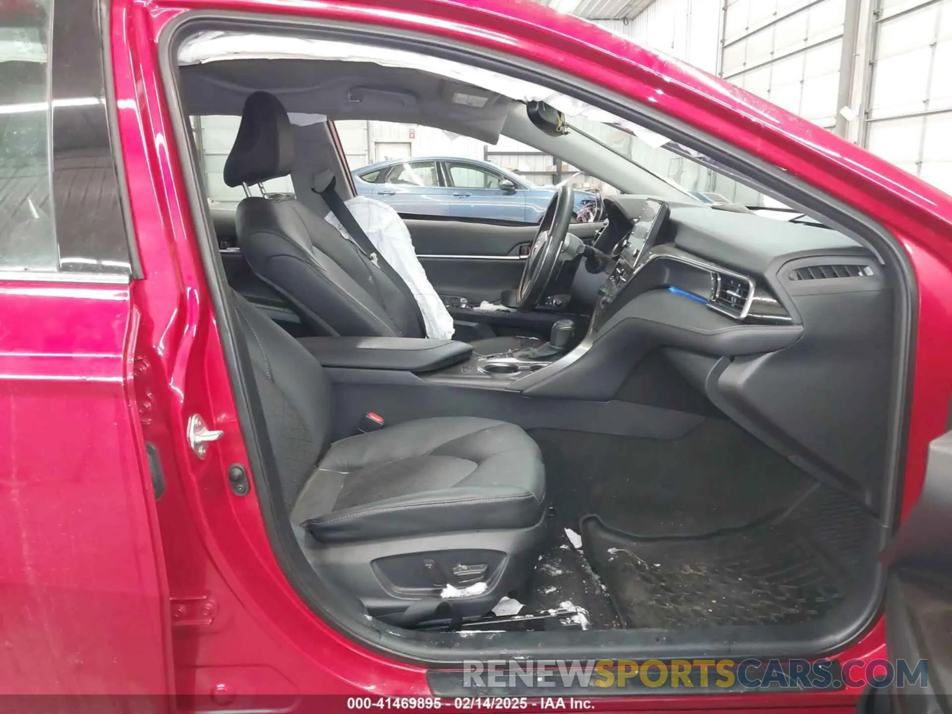 5 Photograph of a damaged car 4T1K61BK7PU100428 TOYOTA CAMRY 2023