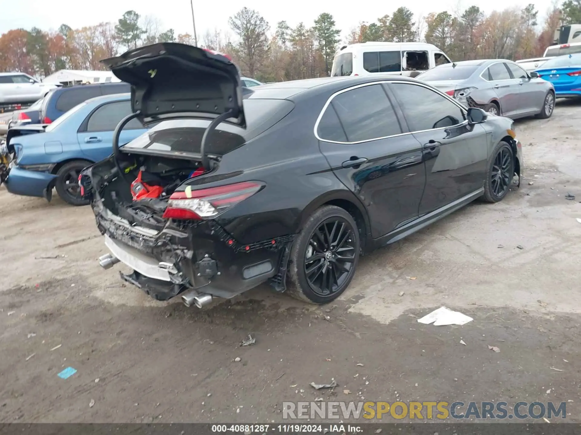 4 Photograph of a damaged car 4T1K61BK8PU106027 TOYOTA CAMRY 2023