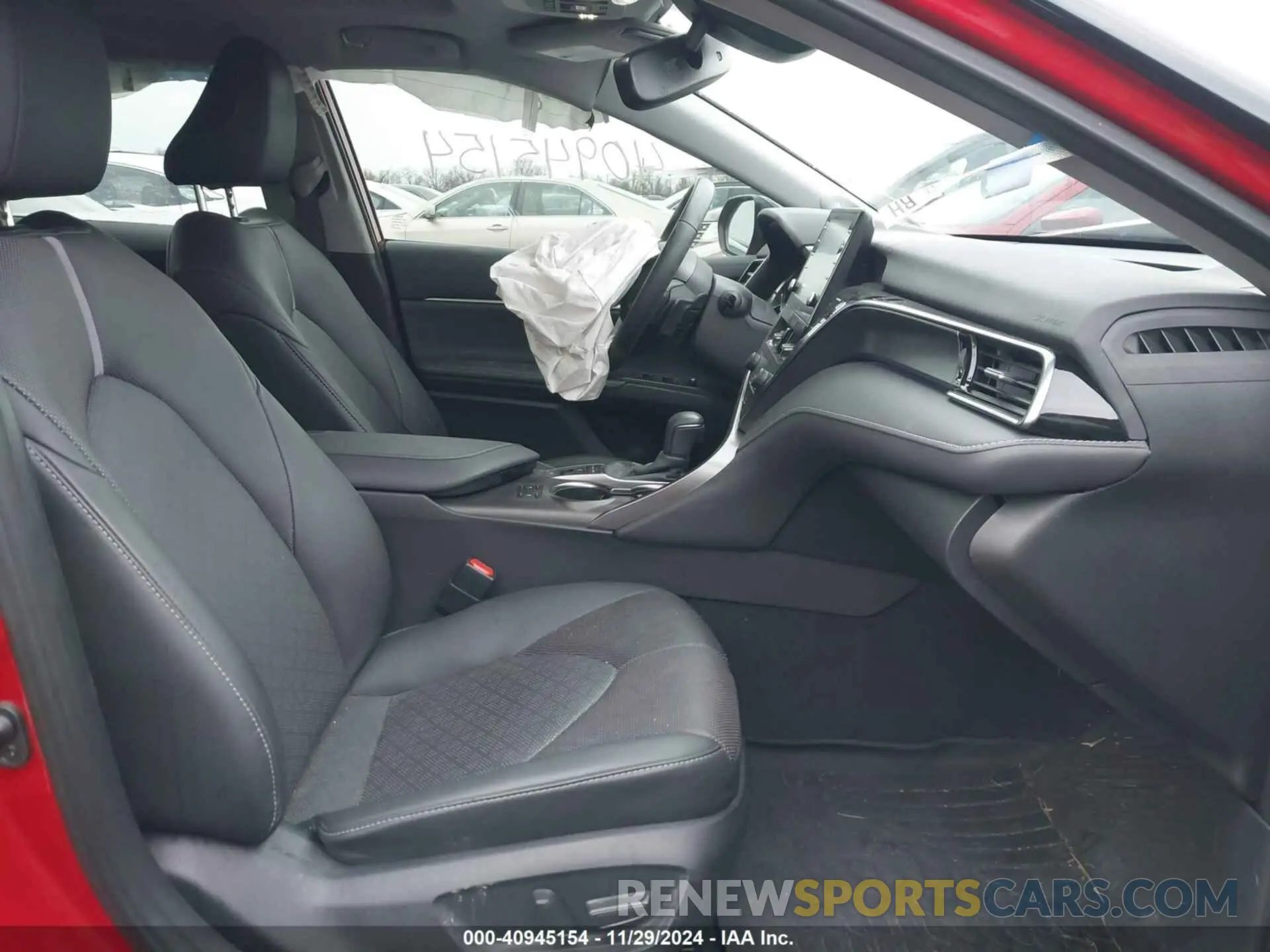 5 Photograph of a damaged car 4T1KZ1AK0PU083917 TOYOTA CAMRY 2023