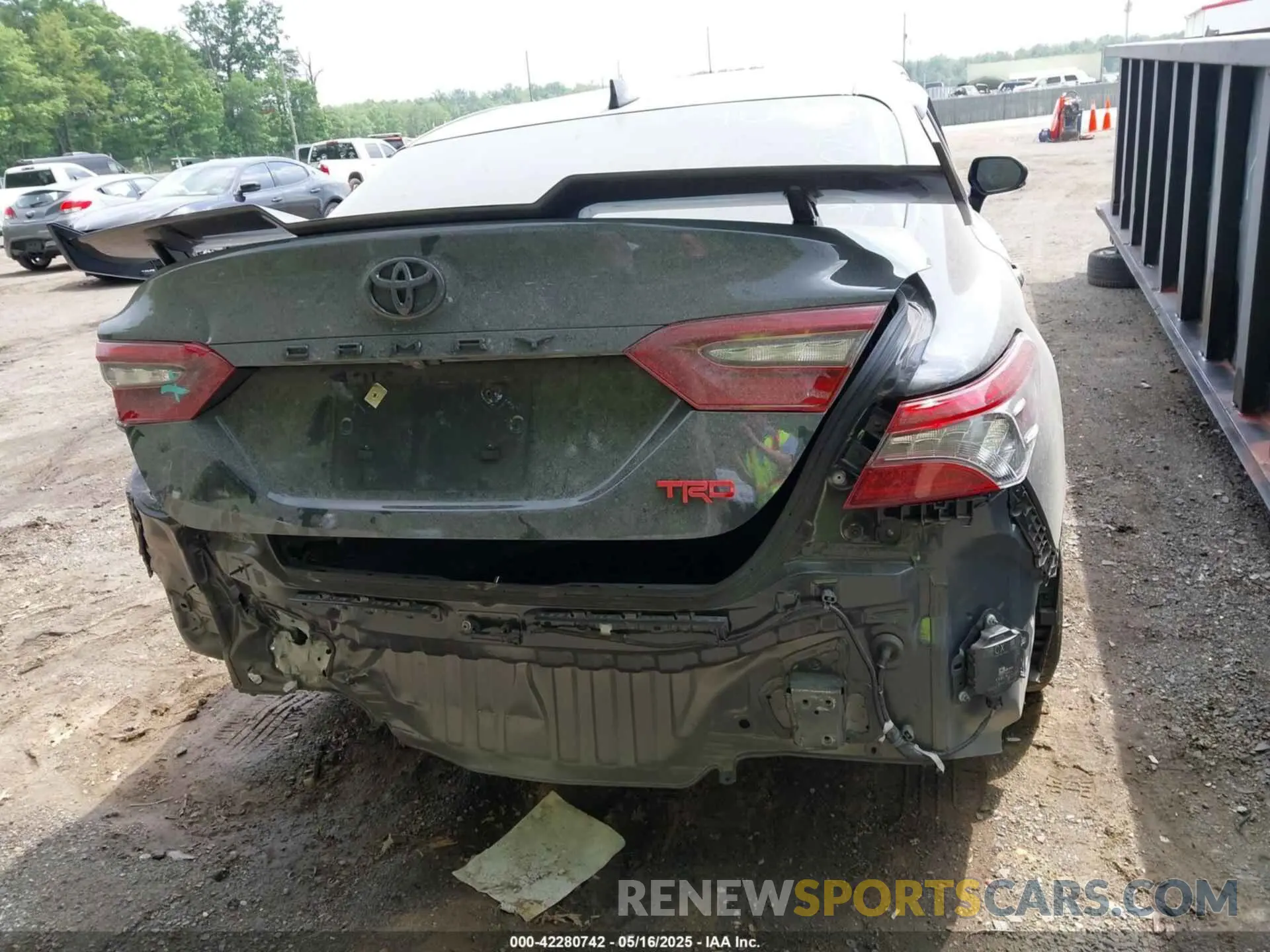 16 Photograph of a damaged car 4T1KZ1AK0PU085456 TOYOTA CAMRY 2023