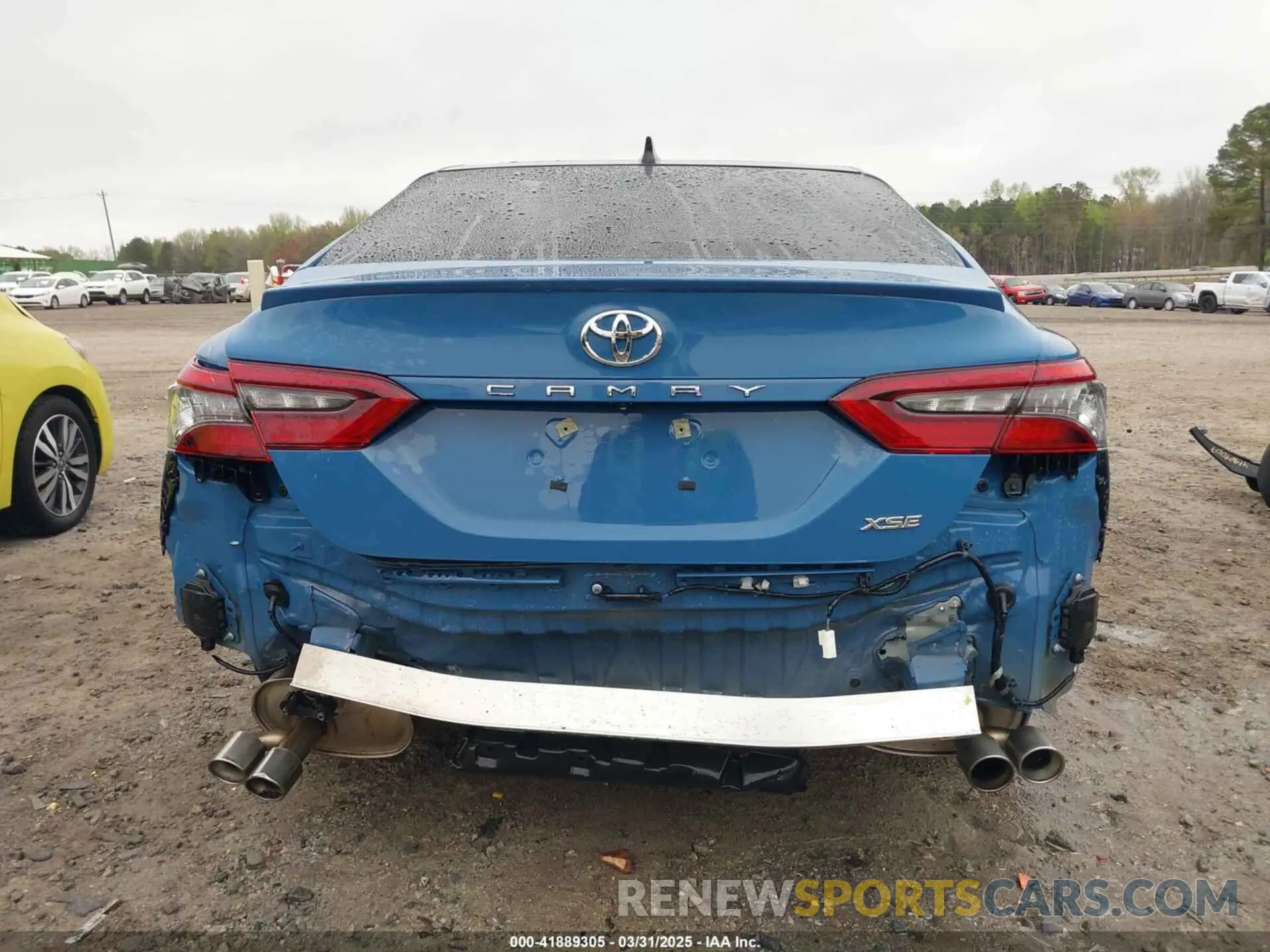 17 Photograph of a damaged car 4T1KZ1AK1PU080315 TOYOTA CAMRY 2023