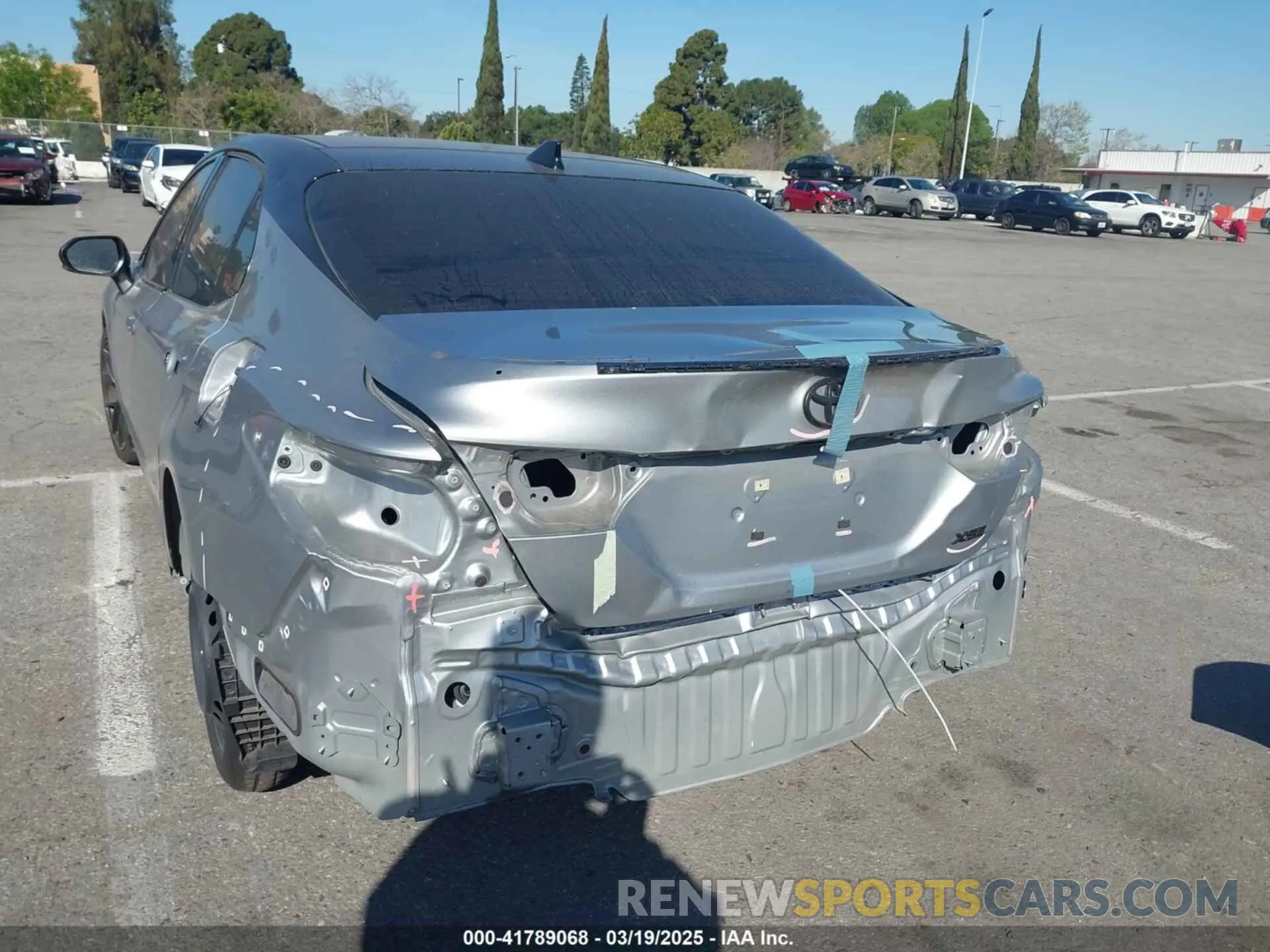 6 Photograph of a damaged car 4T1KZ1AK1PU081240 TOYOTA CAMRY 2023