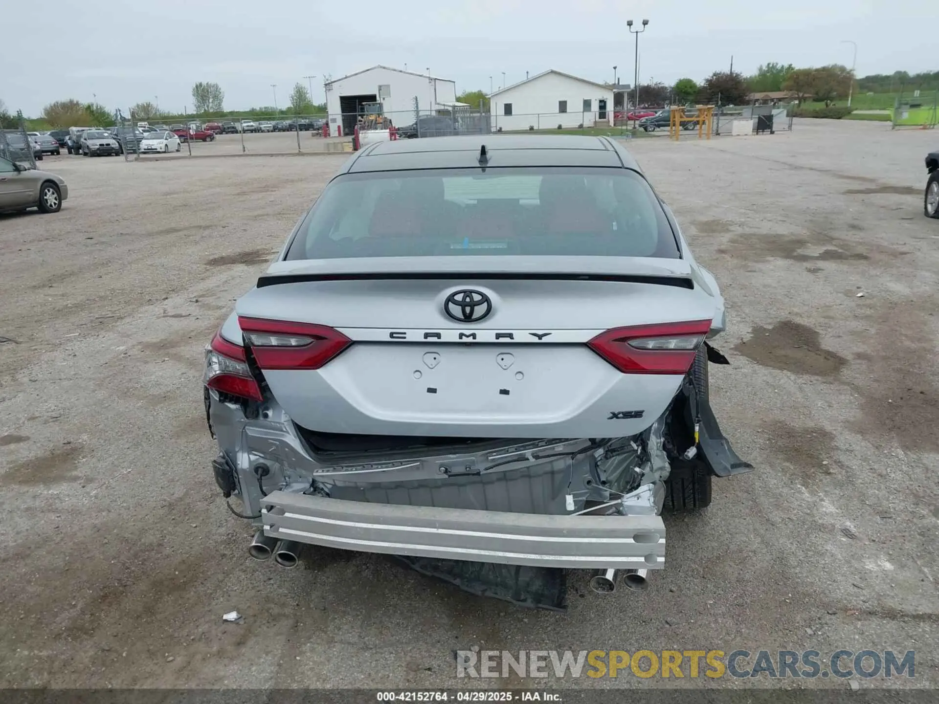 16 Photograph of a damaged car 4T1KZ1AK2PU082946 TOYOTA CAMRY 2023