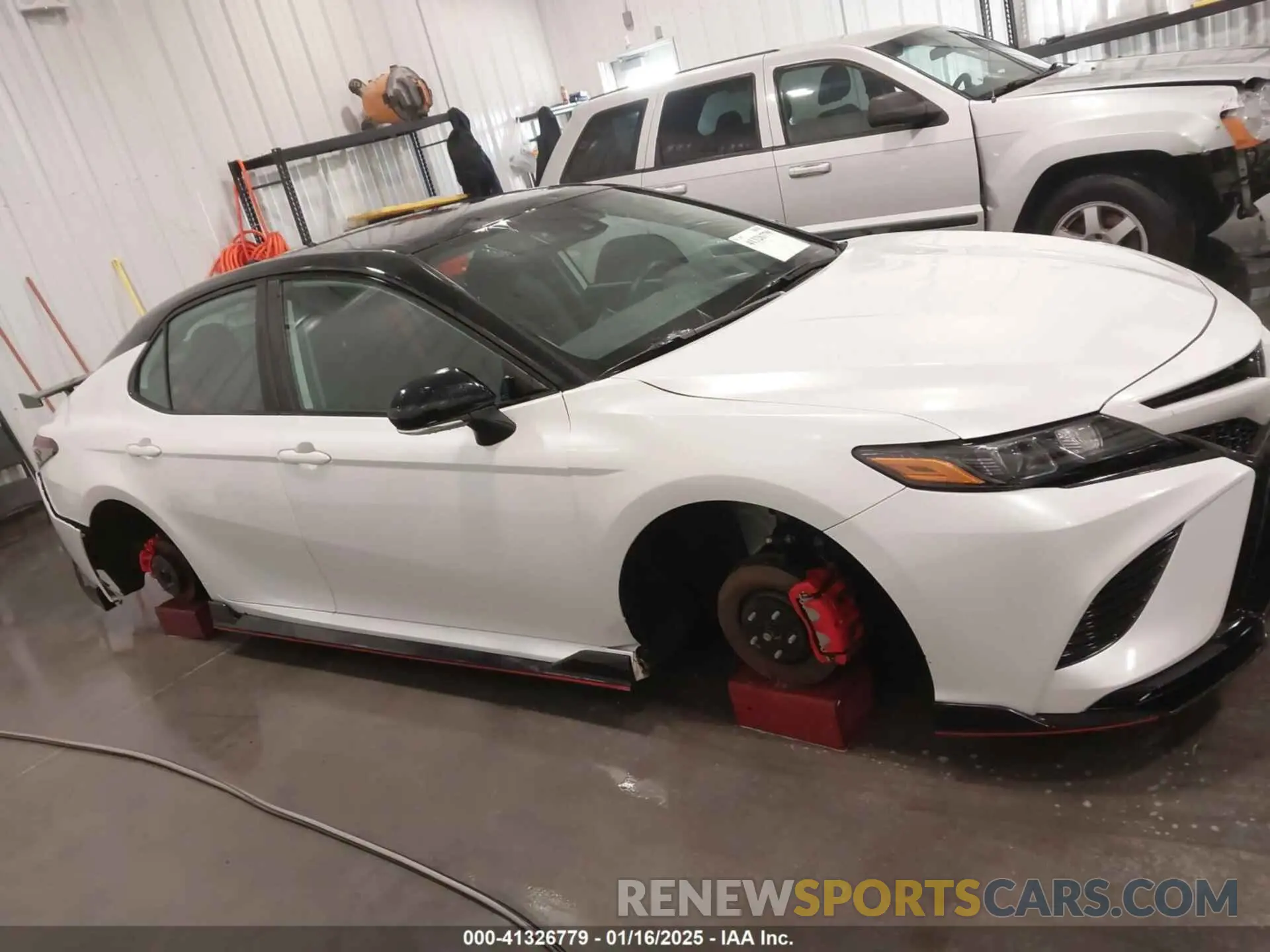 13 Photograph of a damaged car 4T1KZ1AK4PU082138 TOYOTA CAMRY 2023