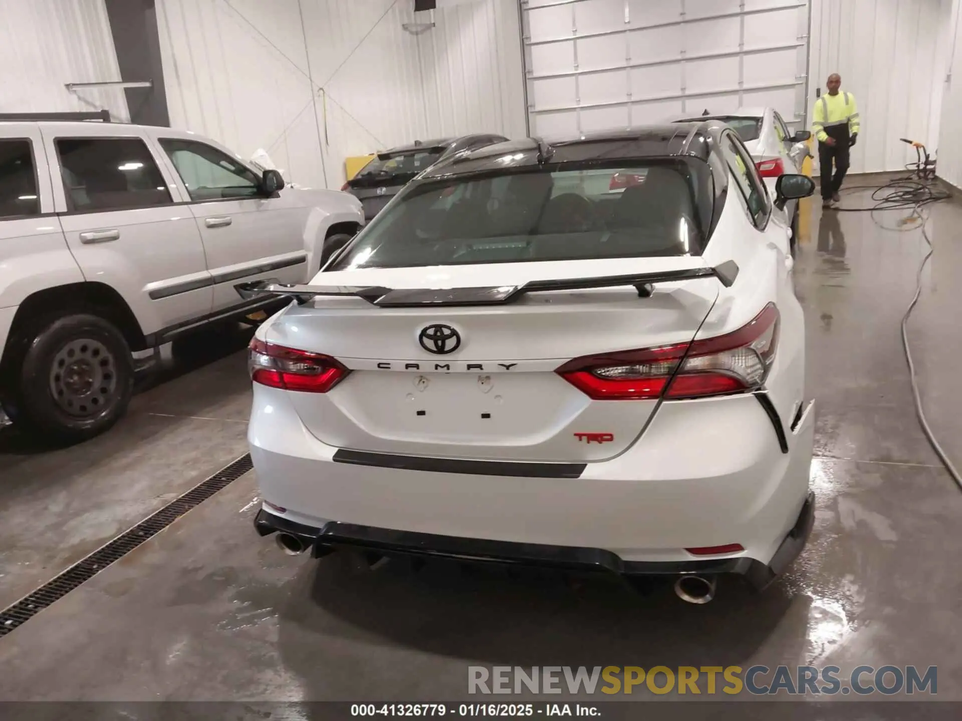 16 Photograph of a damaged car 4T1KZ1AK4PU082138 TOYOTA CAMRY 2023