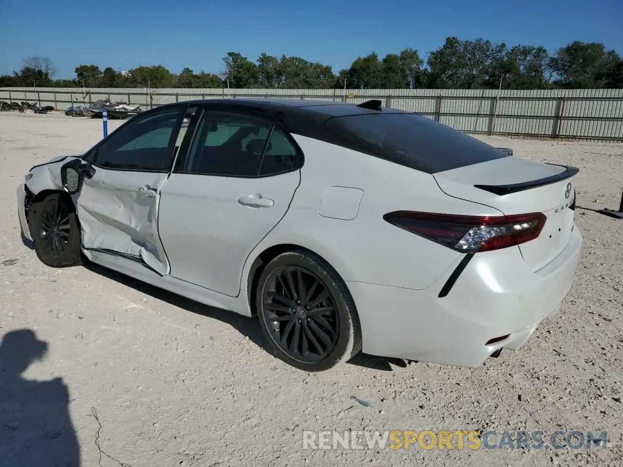 2 Photograph of a damaged car 4T1KZ1AK5PU084514 TOYOTA CAMRY 2023