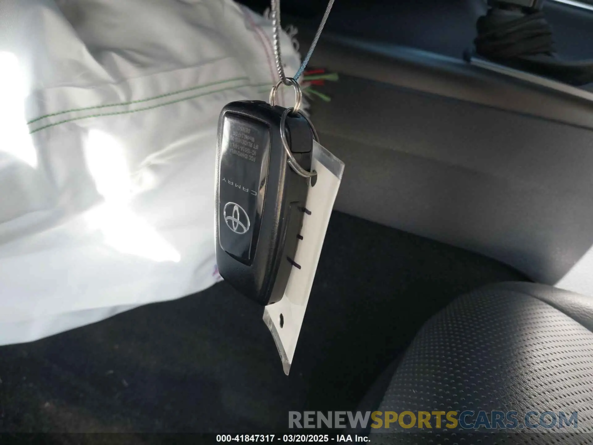 11 Photograph of a damaged car 4T1KZ1AK6PU077393 TOYOTA CAMRY 2023