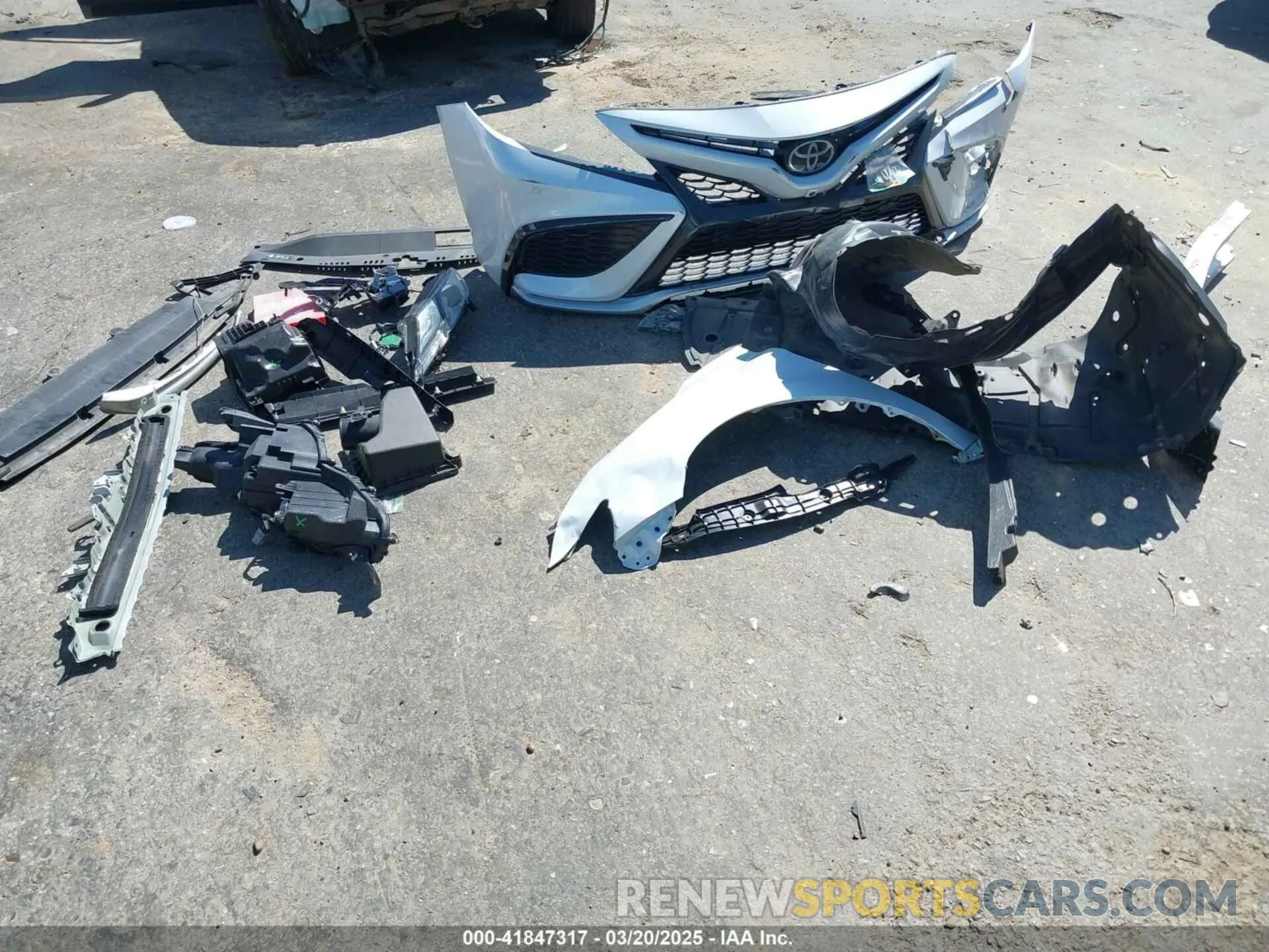 12 Photograph of a damaged car 4T1KZ1AK6PU077393 TOYOTA CAMRY 2023