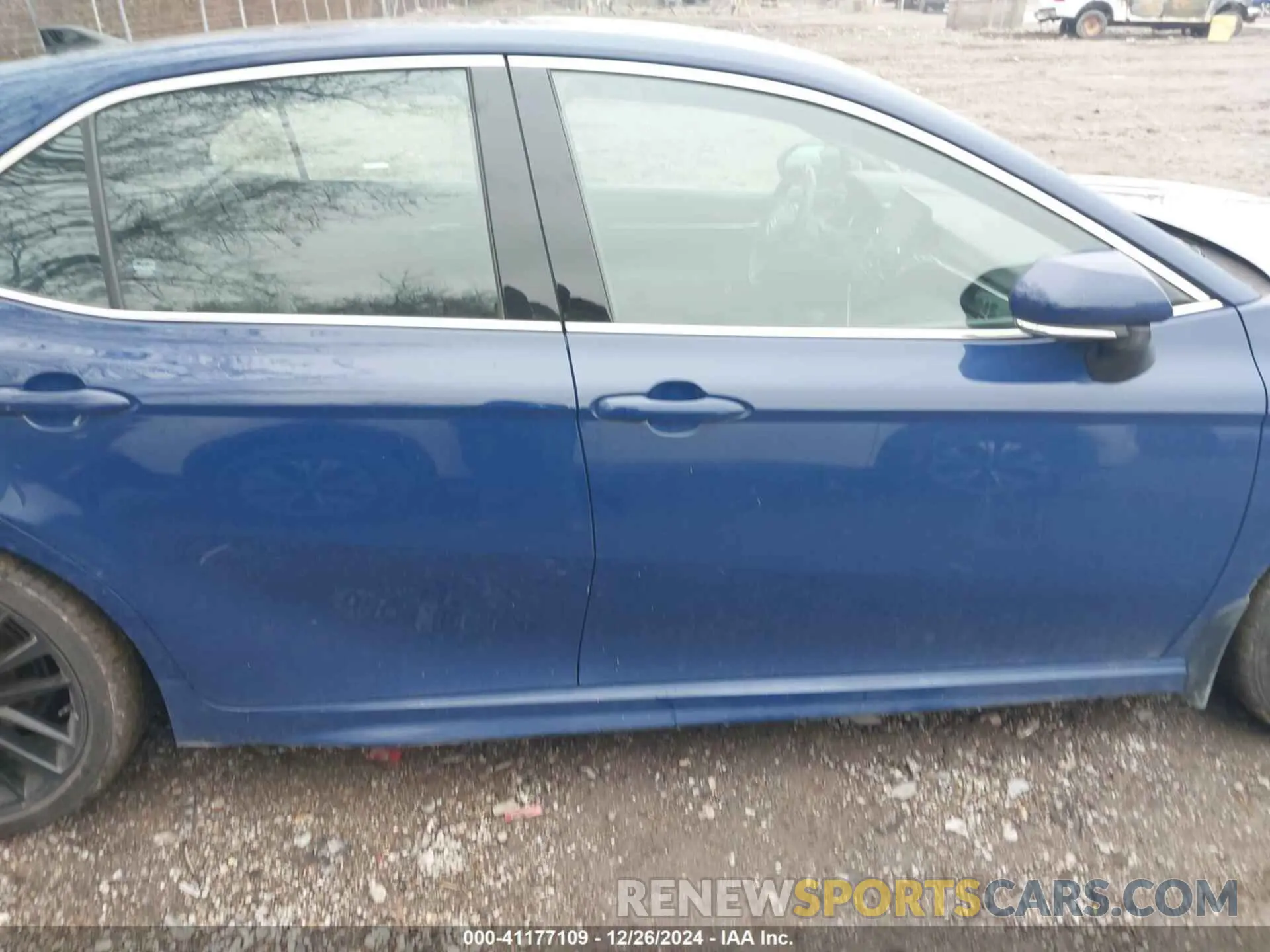 13 Photograph of a damaged car 4T1KZ1AK6PU080617 TOYOTA CAMRY 2023