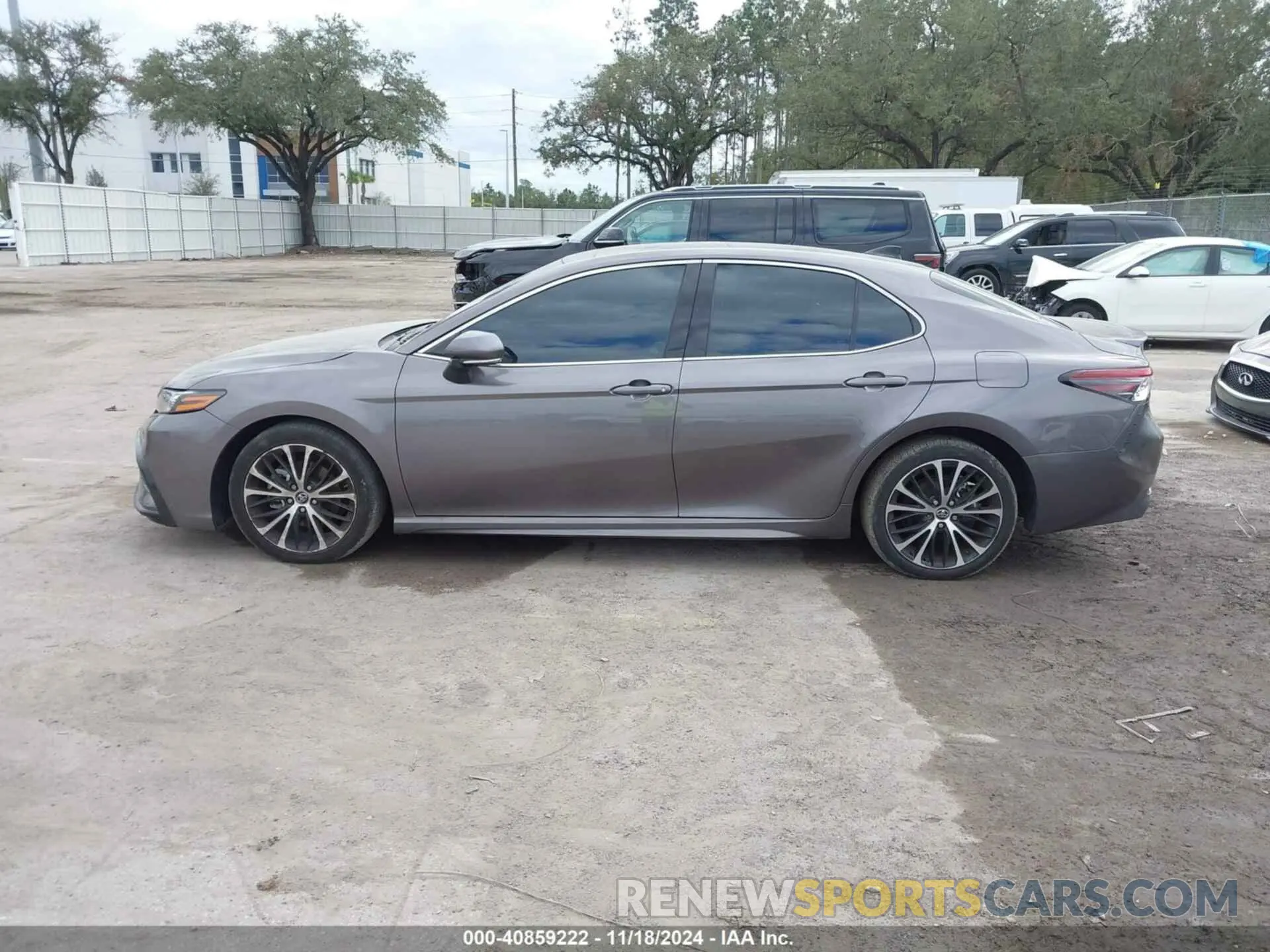 13 Photograph of a damaged car 4T1KZ1AK7PU077158 TOYOTA CAMRY 2023
