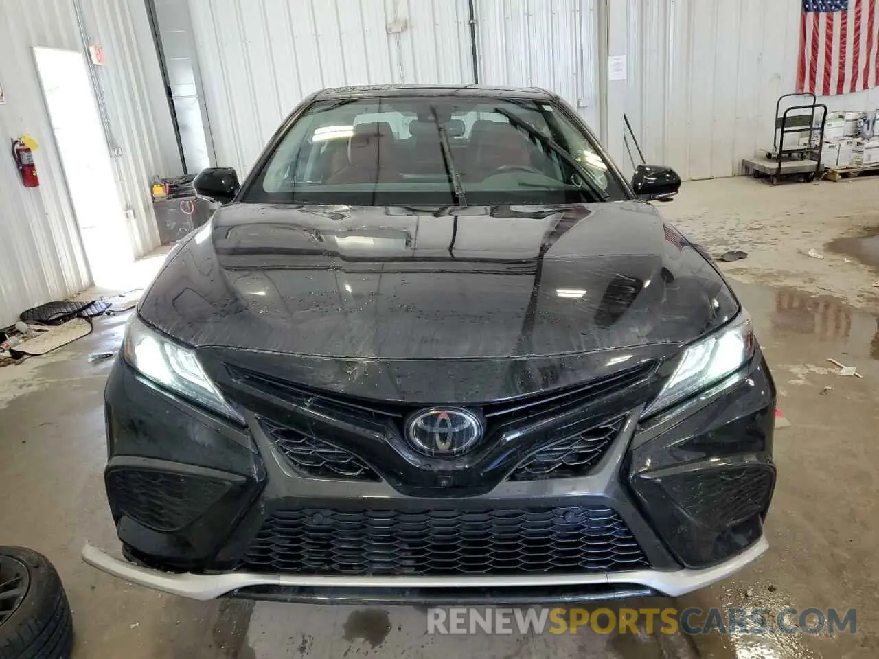5 Photograph of a damaged car 4T1KZ1AK7PU087382 TOYOTA CAMRY 2023
