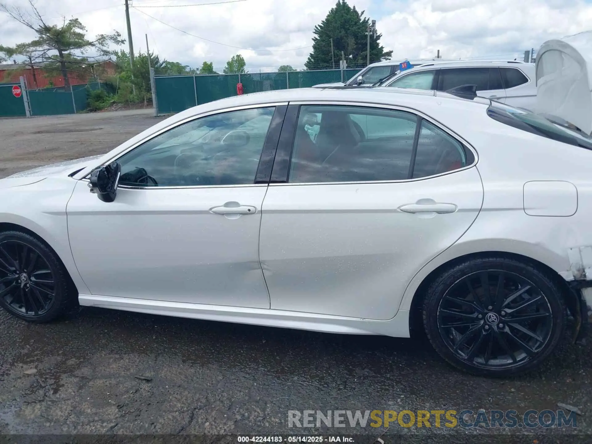 15 Photograph of a damaged car 4T1KZ1AK8PU073362 TOYOTA CAMRY 2023